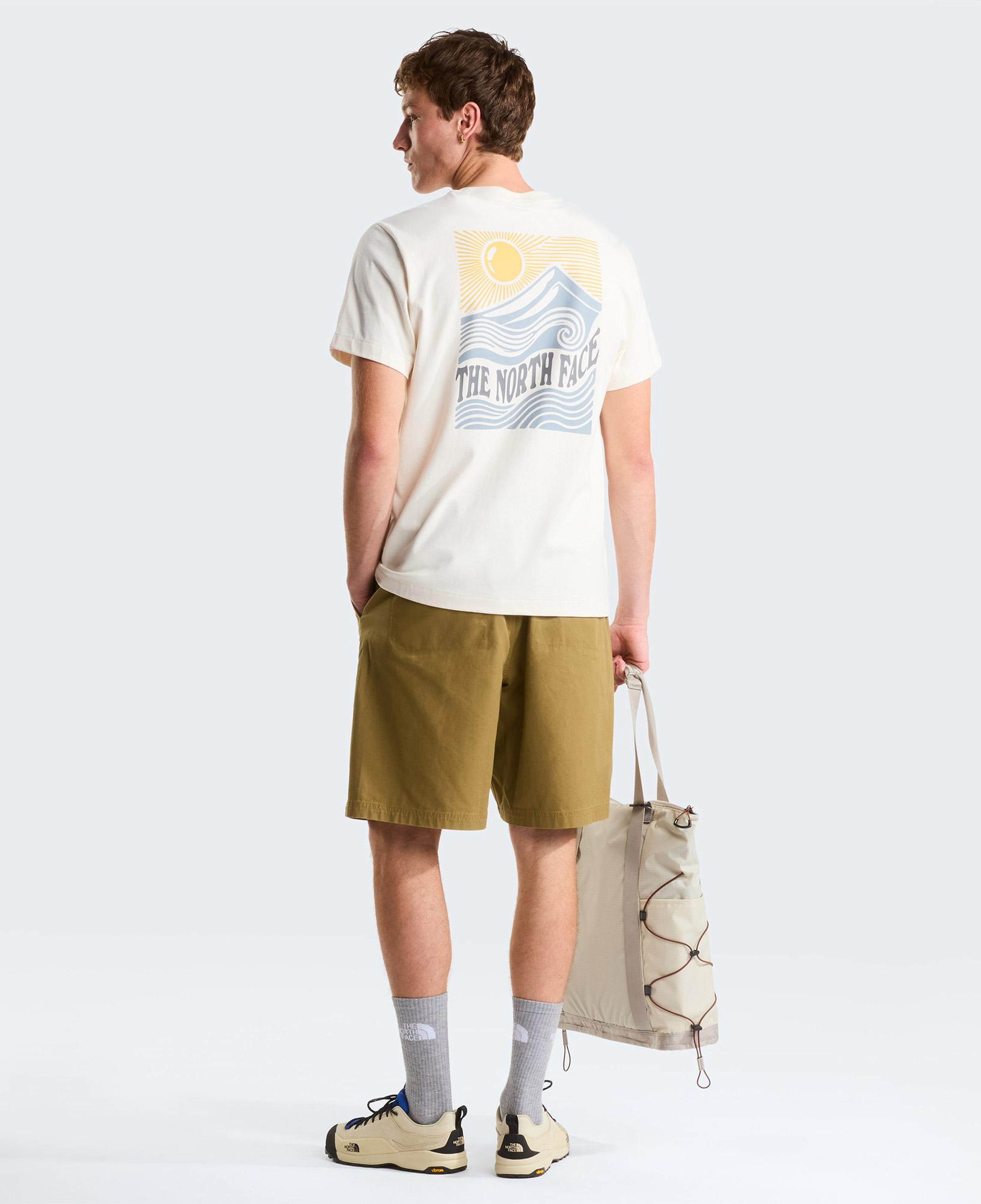 The North Face Mountain Escape Relaxed Erkek Beyaz T-Shirt