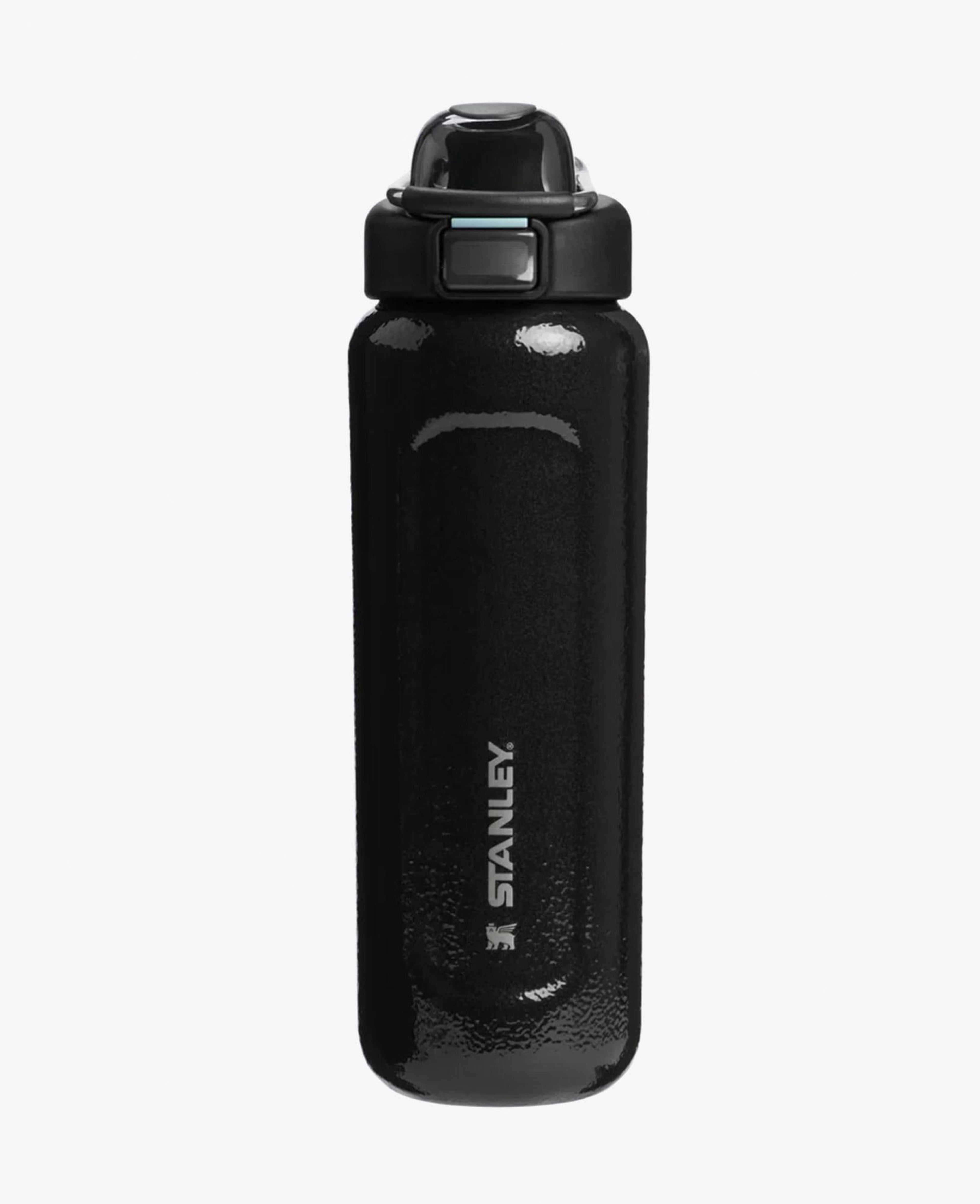 Stanley The Wellspring Bottle 0.7L Unisex Siyah Termos