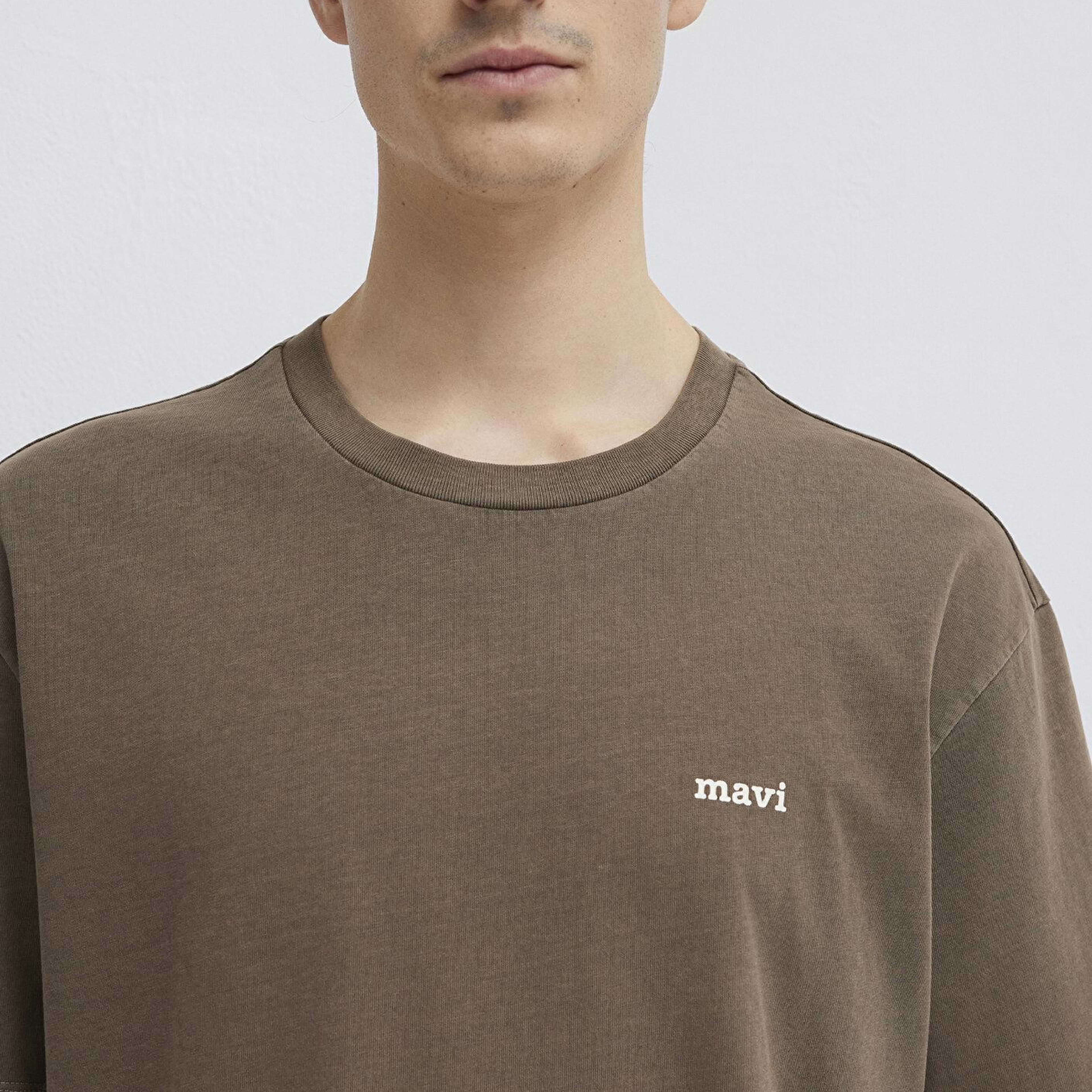 Mavi Mavi Logo Baskılı Kahverengi Tişört Loose Fit / Bol Rahat Kesim 0613346-70378