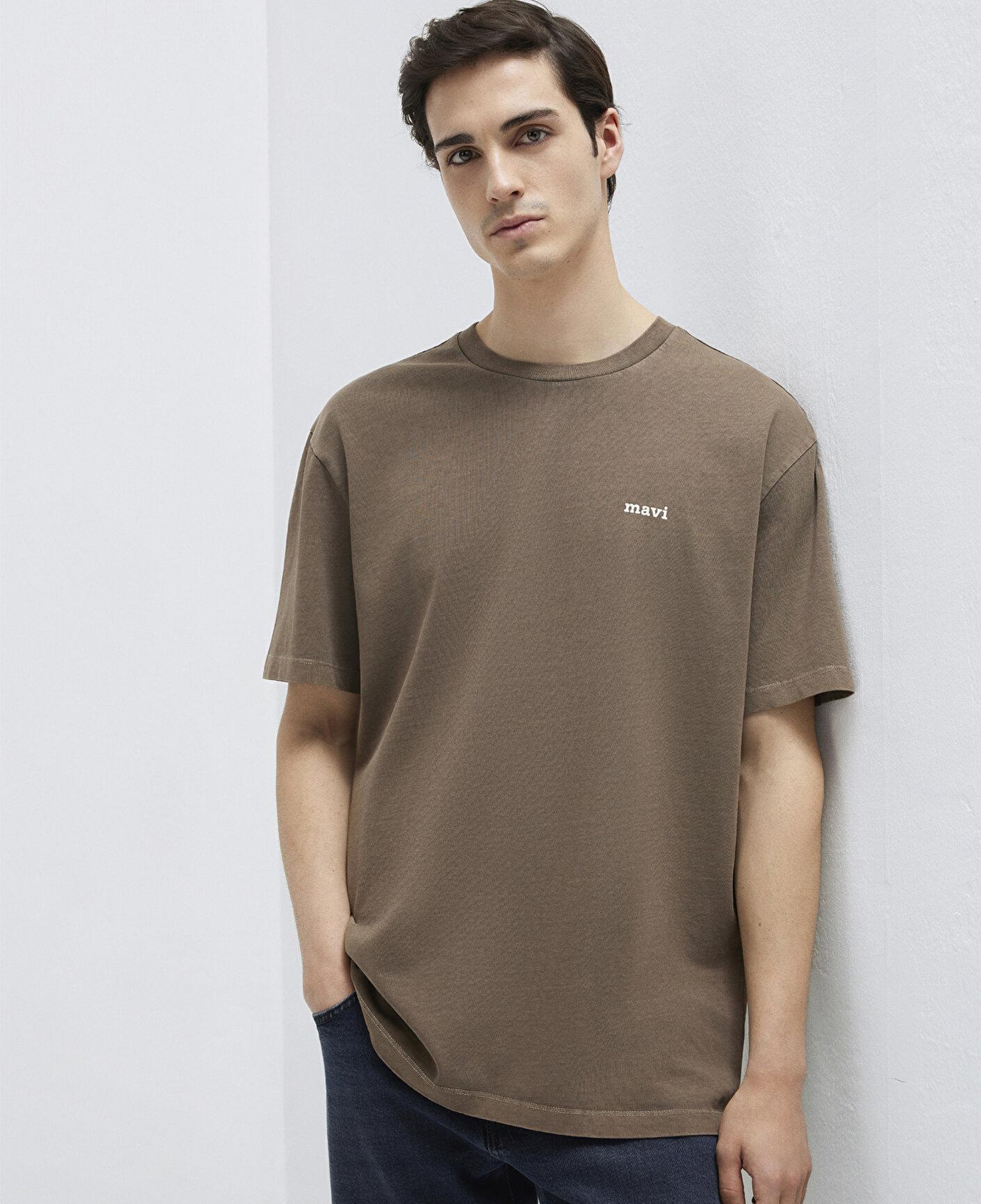 Mavi Mavi Logo Baskılı Kahverengi Tişört Loose Fit / Bol Rahat Kesim 0613346-70378