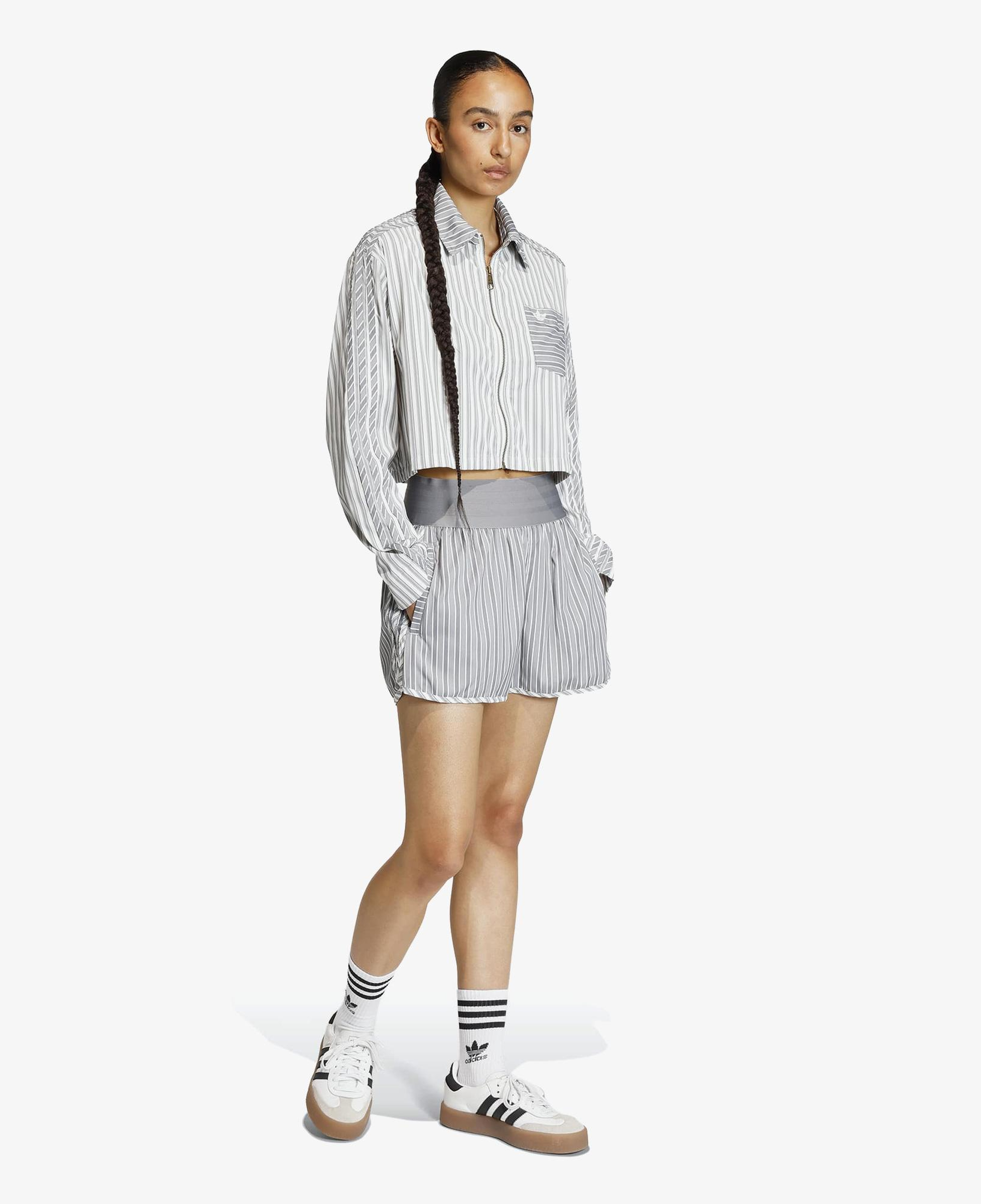 adidas P Essential Sho Kadın Gri Şort
