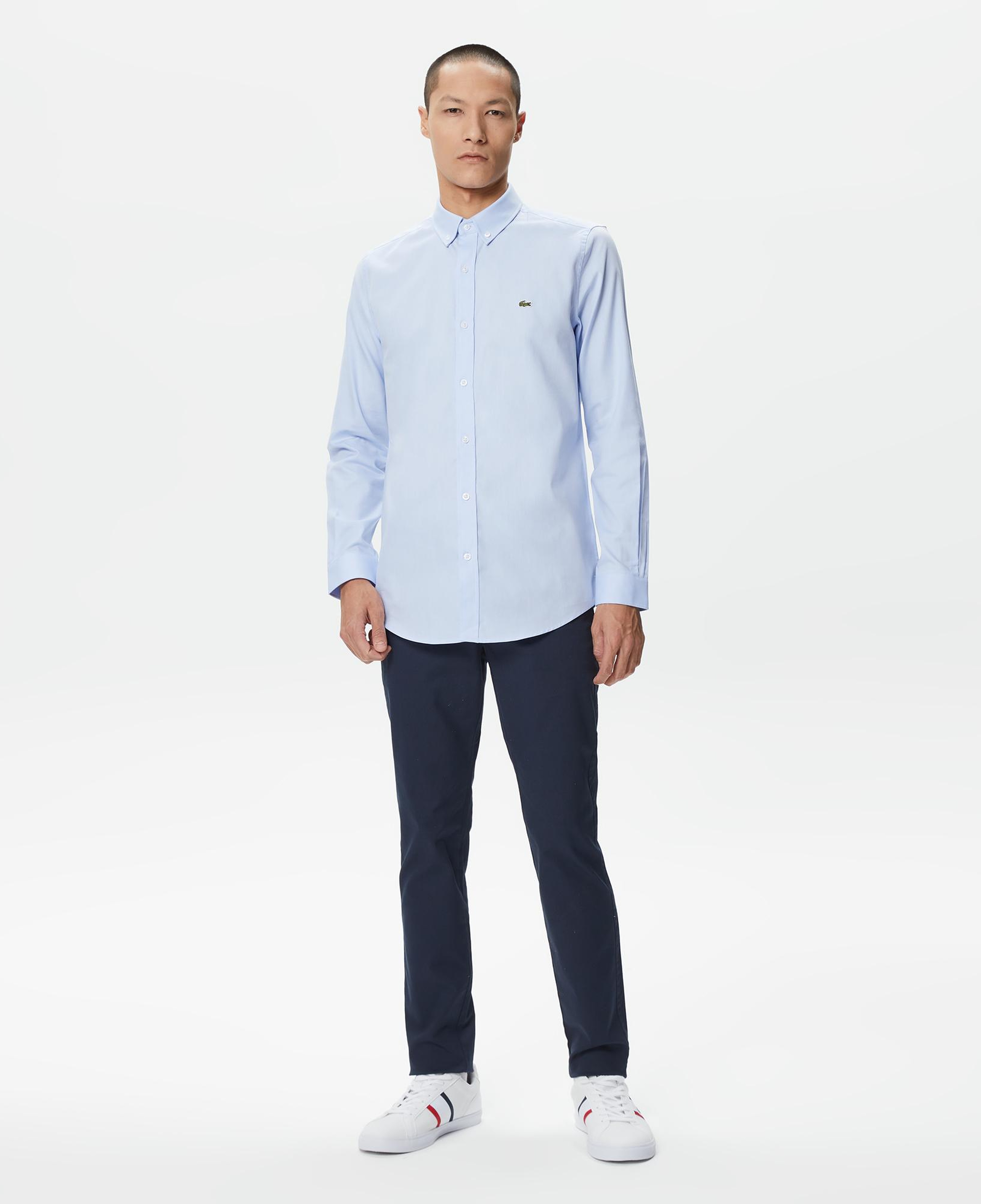 Erkek Slim Fit Düğmeli Yaka Açık Mavi Gömlek