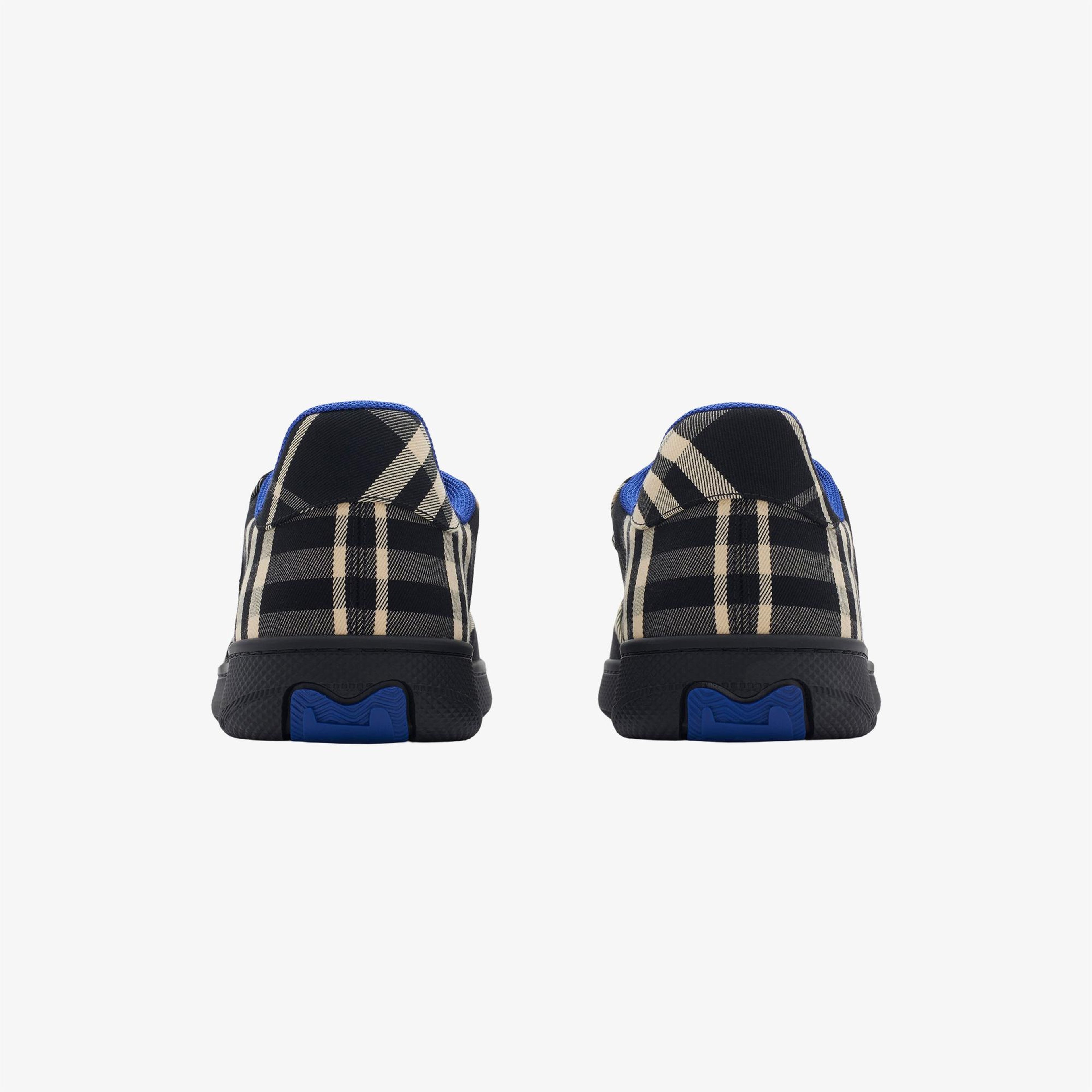 Burberry Kadın Siyah Ayakkabı