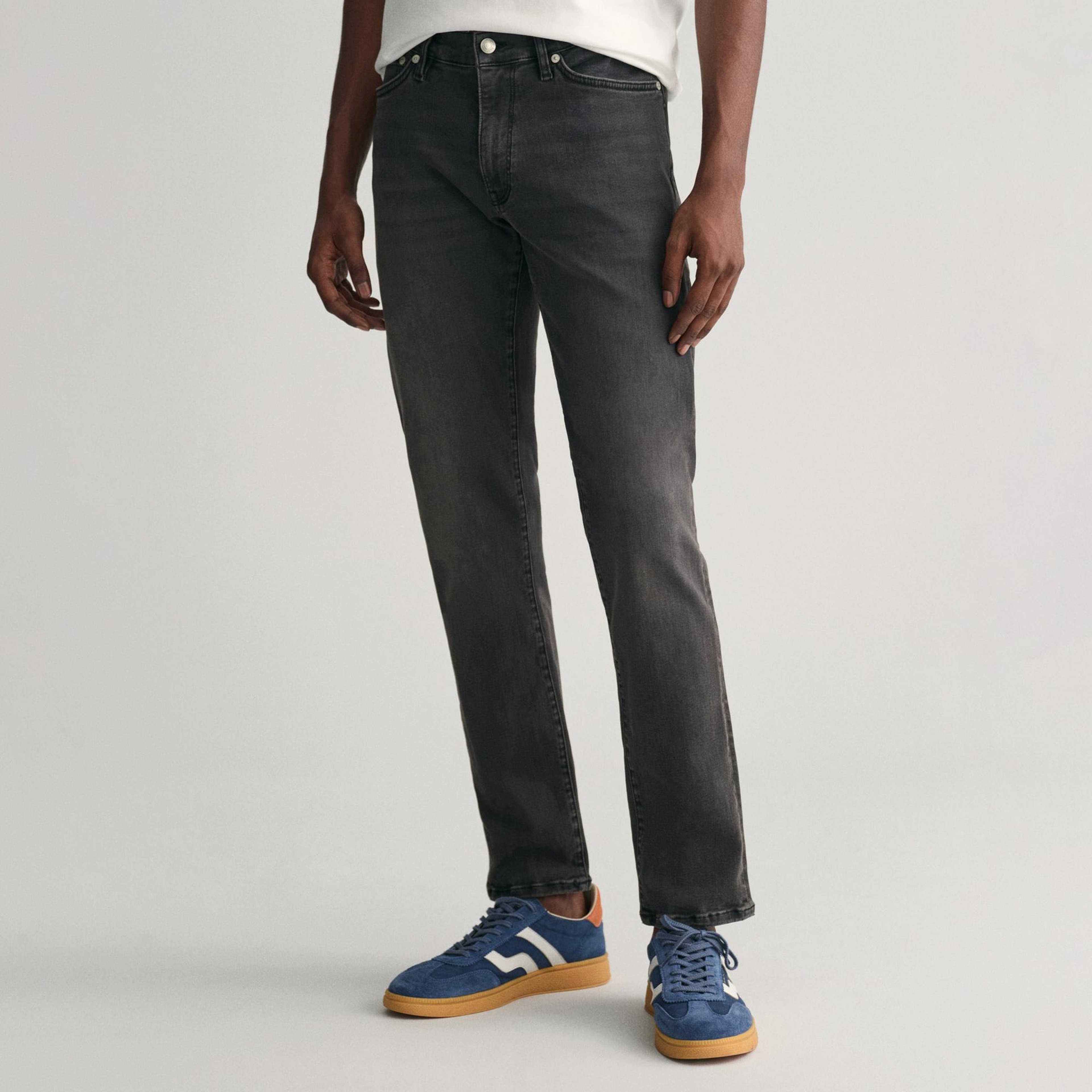 GANT Erkek Siyah Extra Slim Fit Active Recover Jean