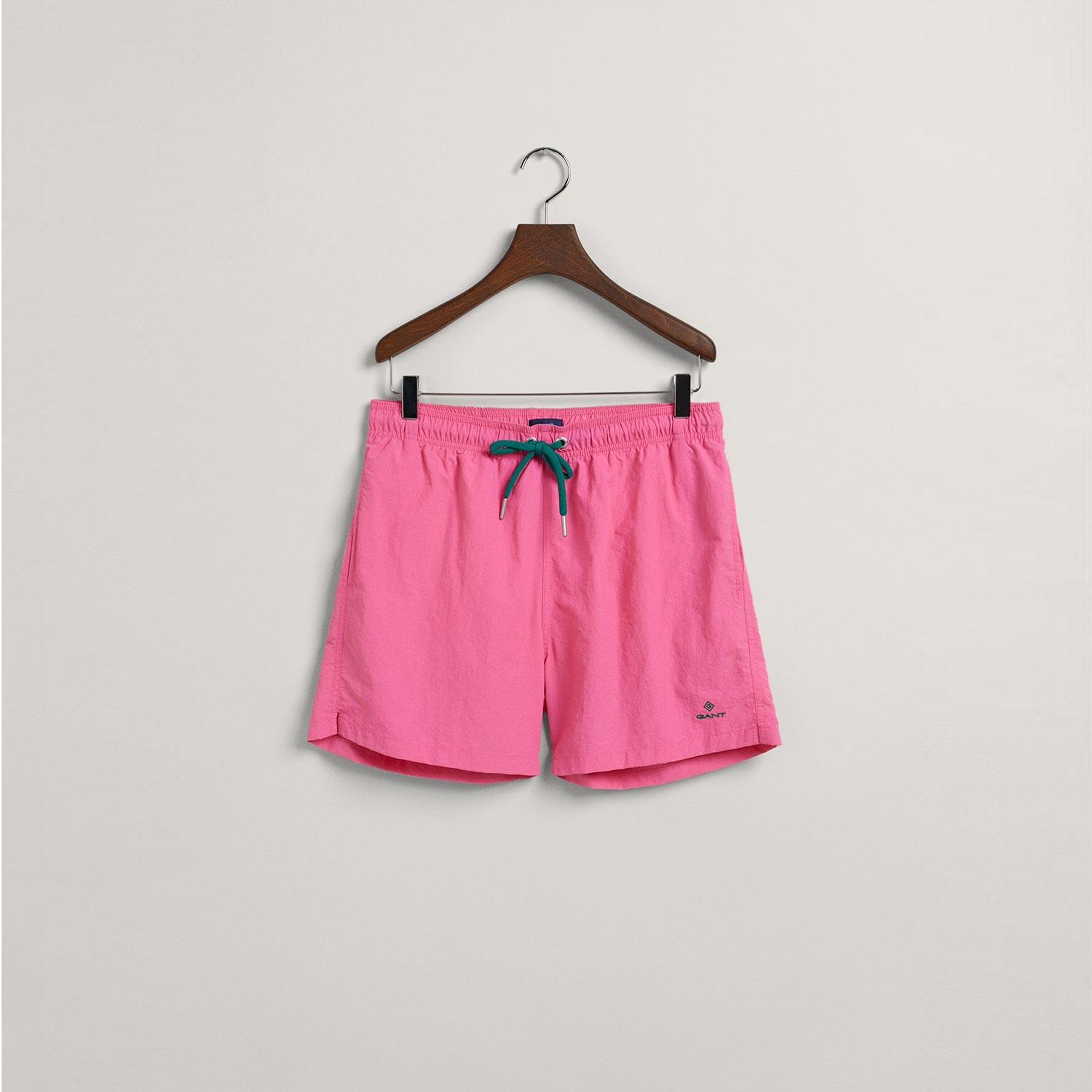 GANT Erkek Pembe Classic Fit Deniz Şortu