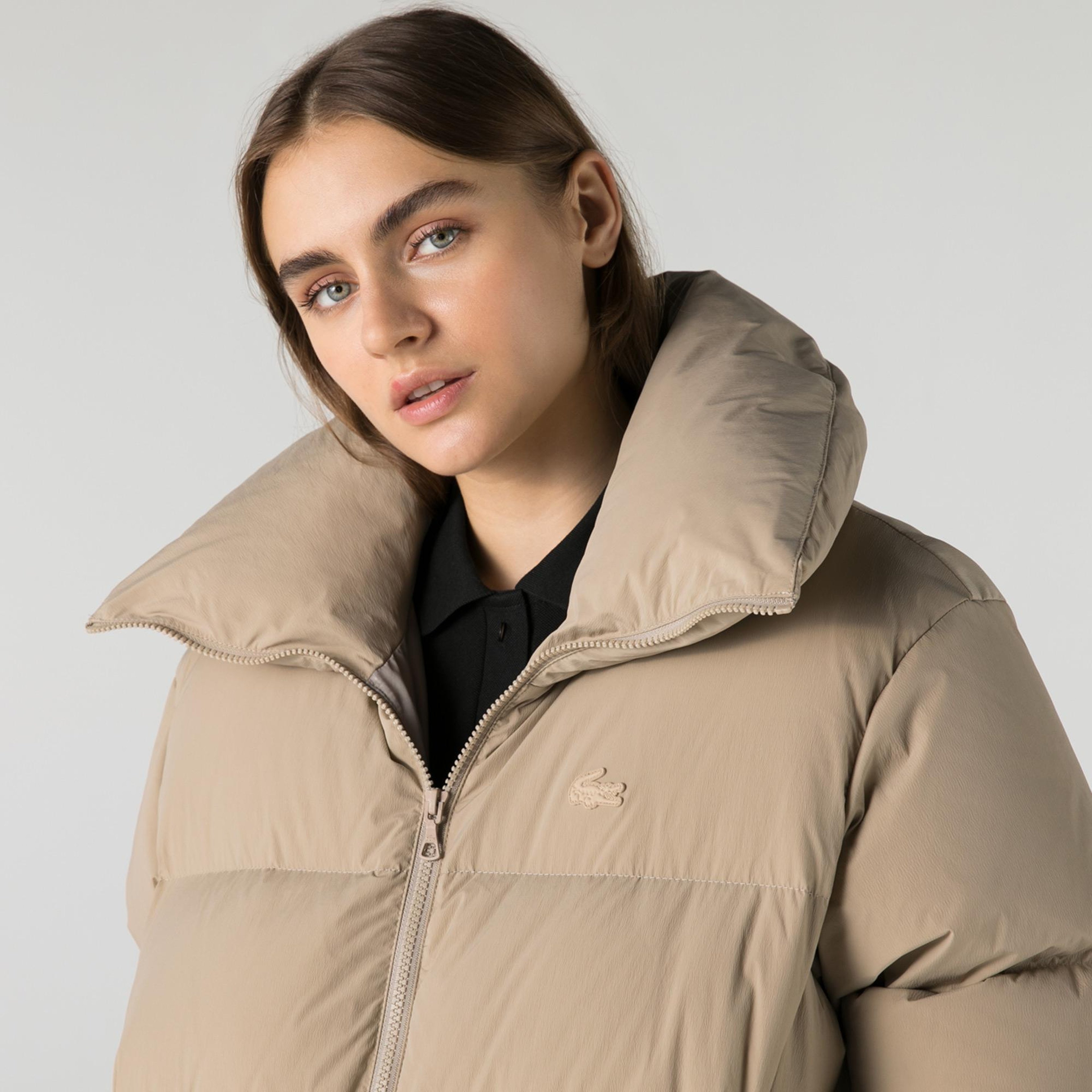 Lacoste Kadın Kapüşonlu Kapitone Beyaz Mont