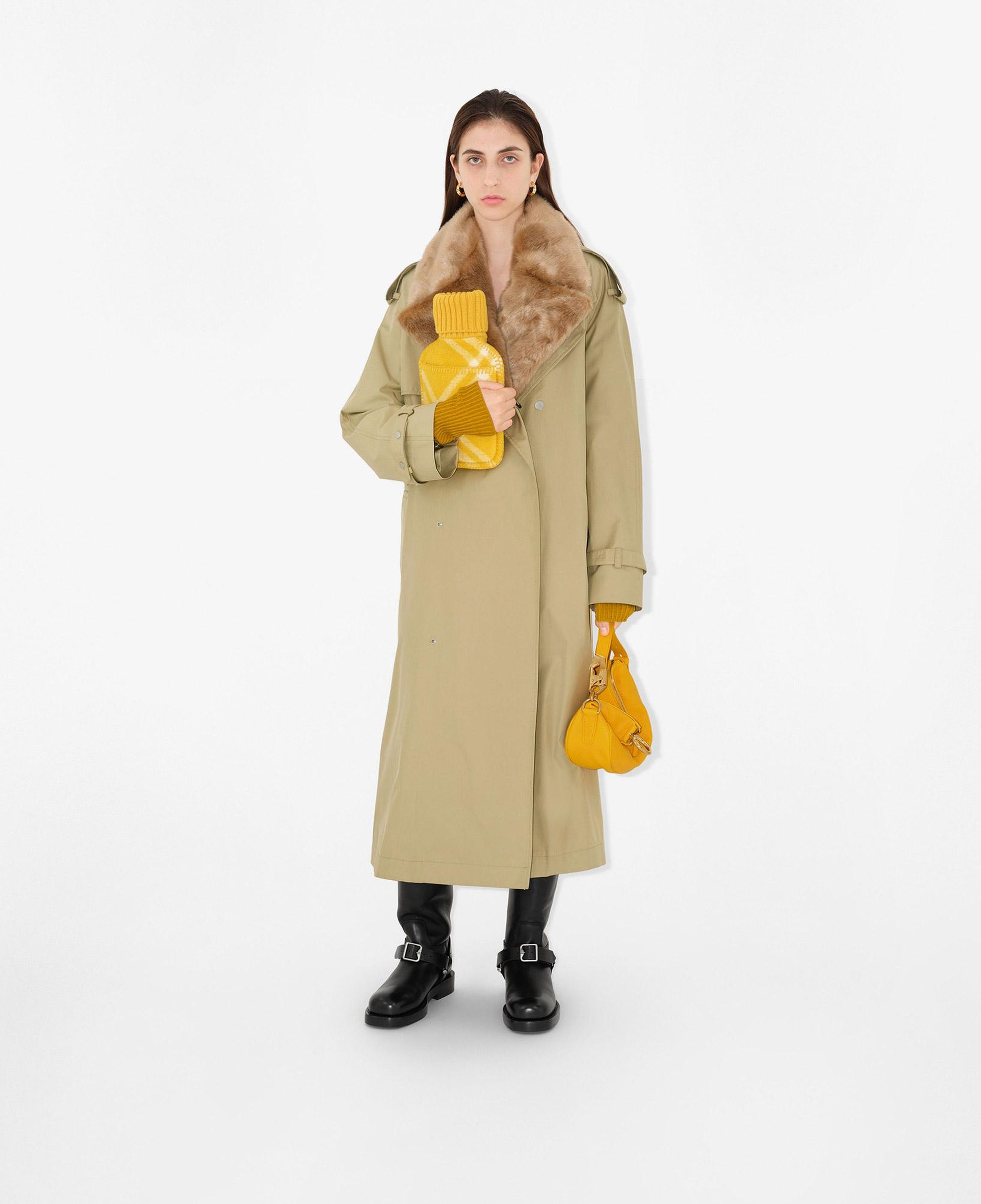 Burberry Kadın Sarı Deri Çanta