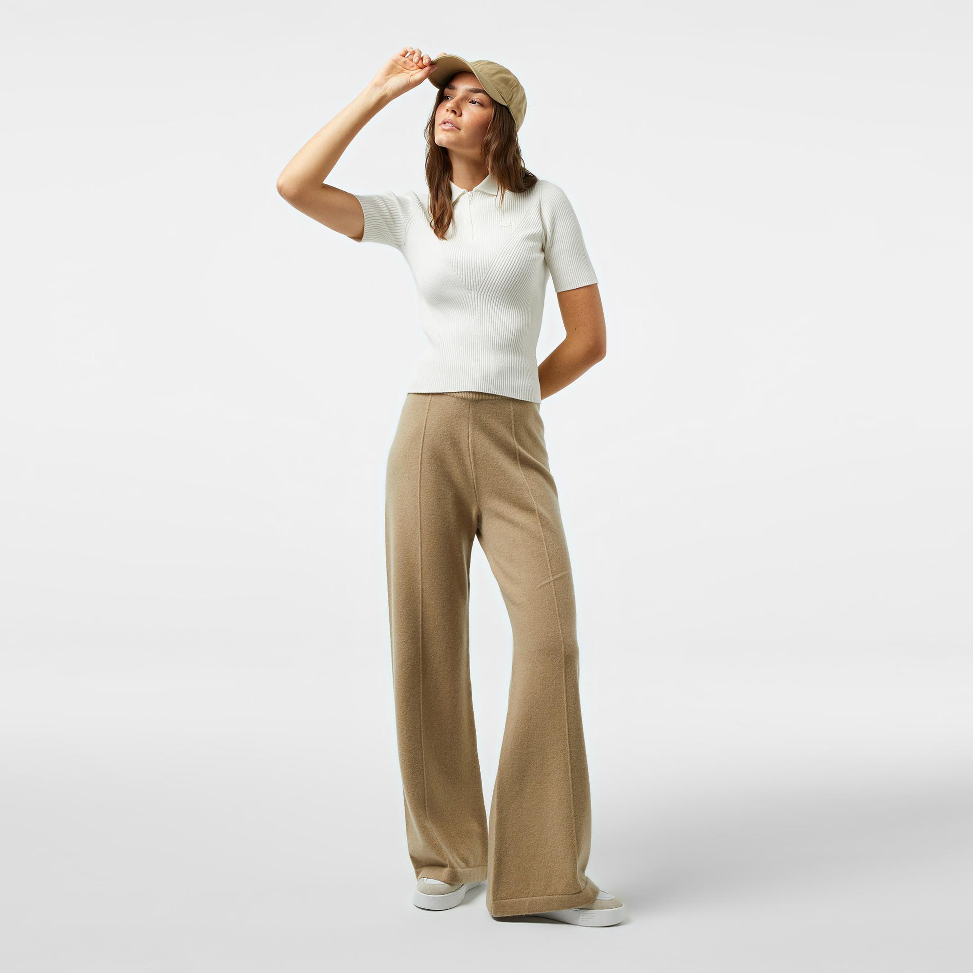 Kadın Relaxed Fit Bej Yün Karışımlı Pantolon