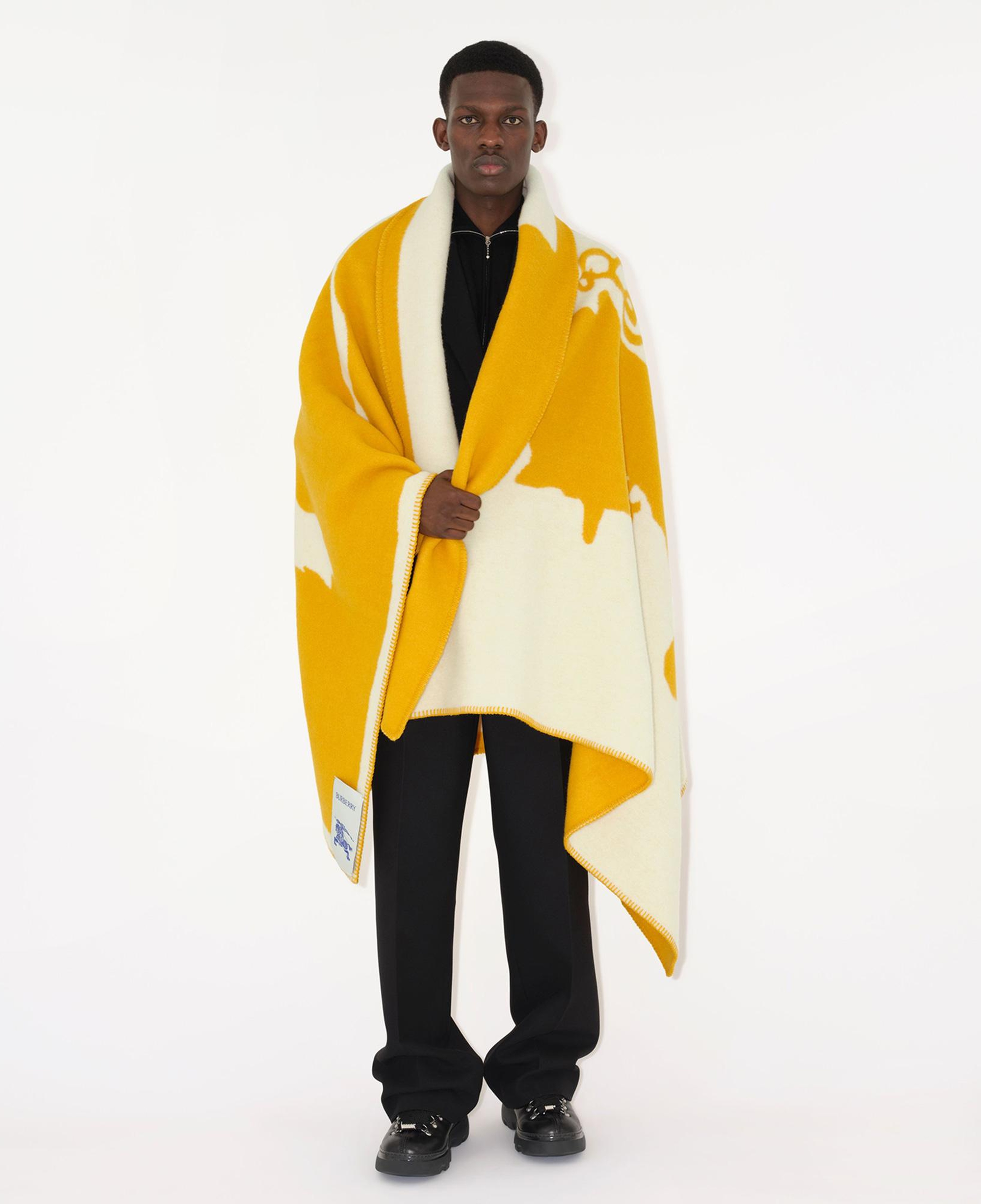 Burberry Unisex Sarı Yün Battaniye