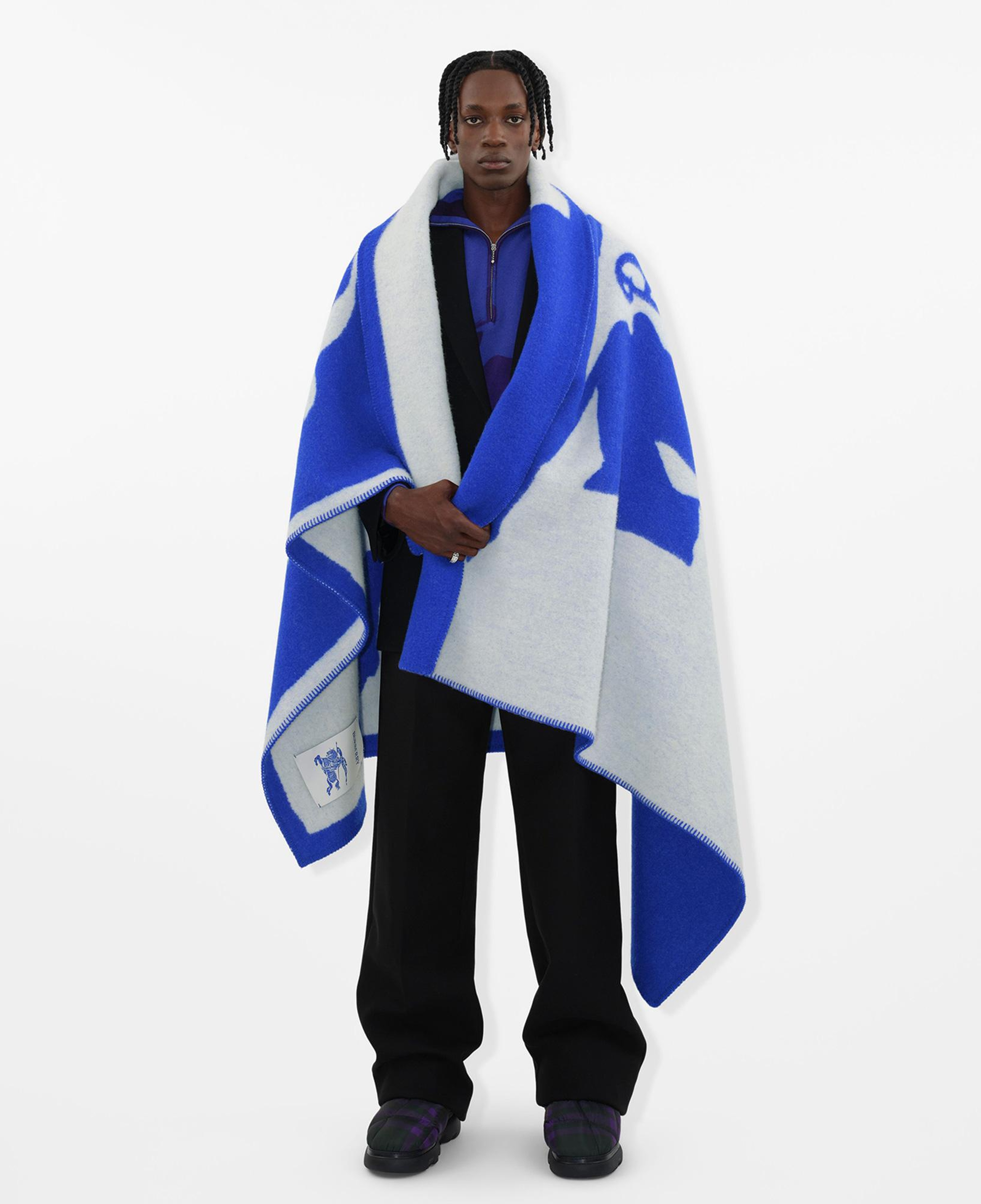Burberry Unisex Mavi Yün Battaniye
