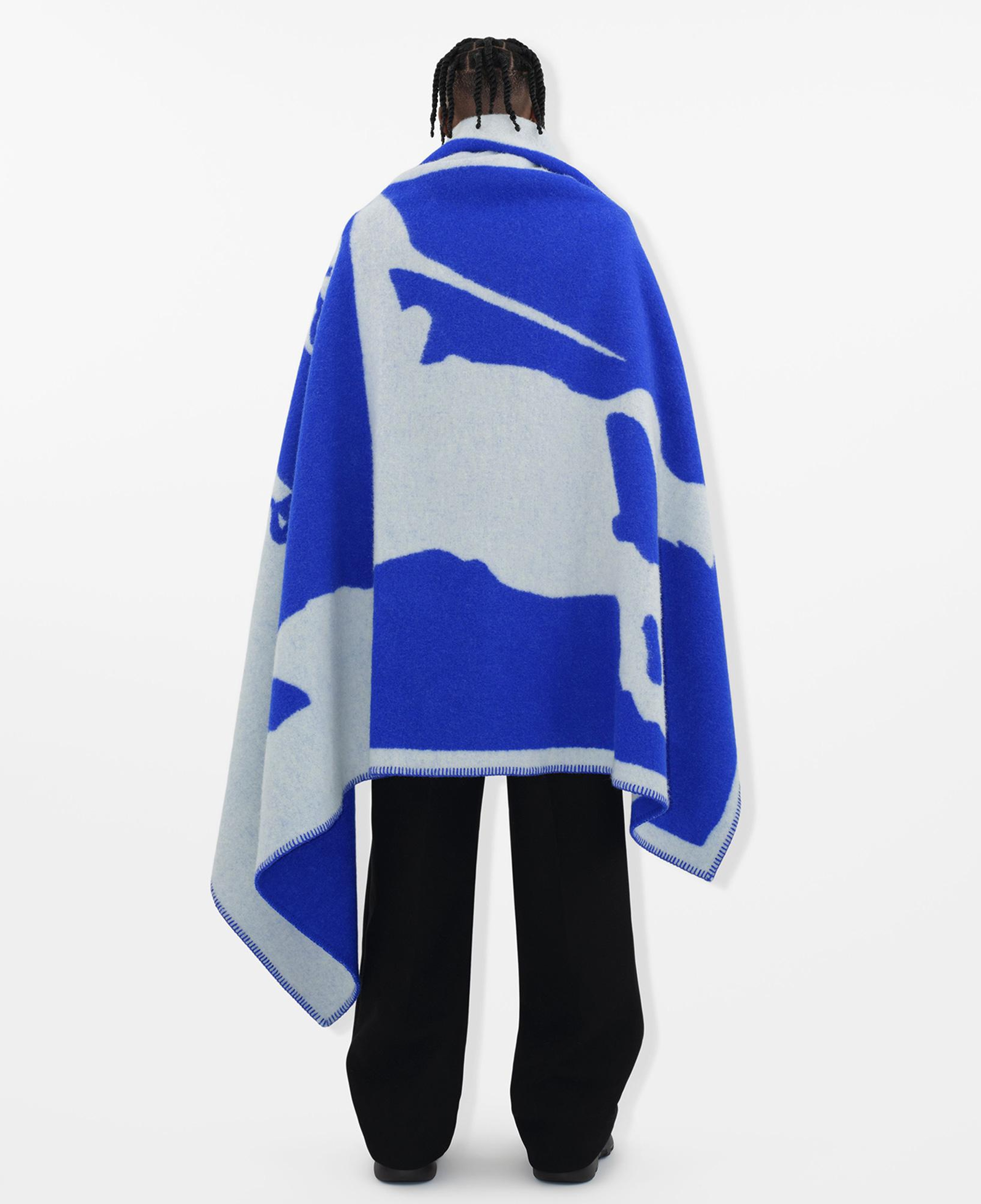 Burberry Unisex Mavi Yün Battaniye