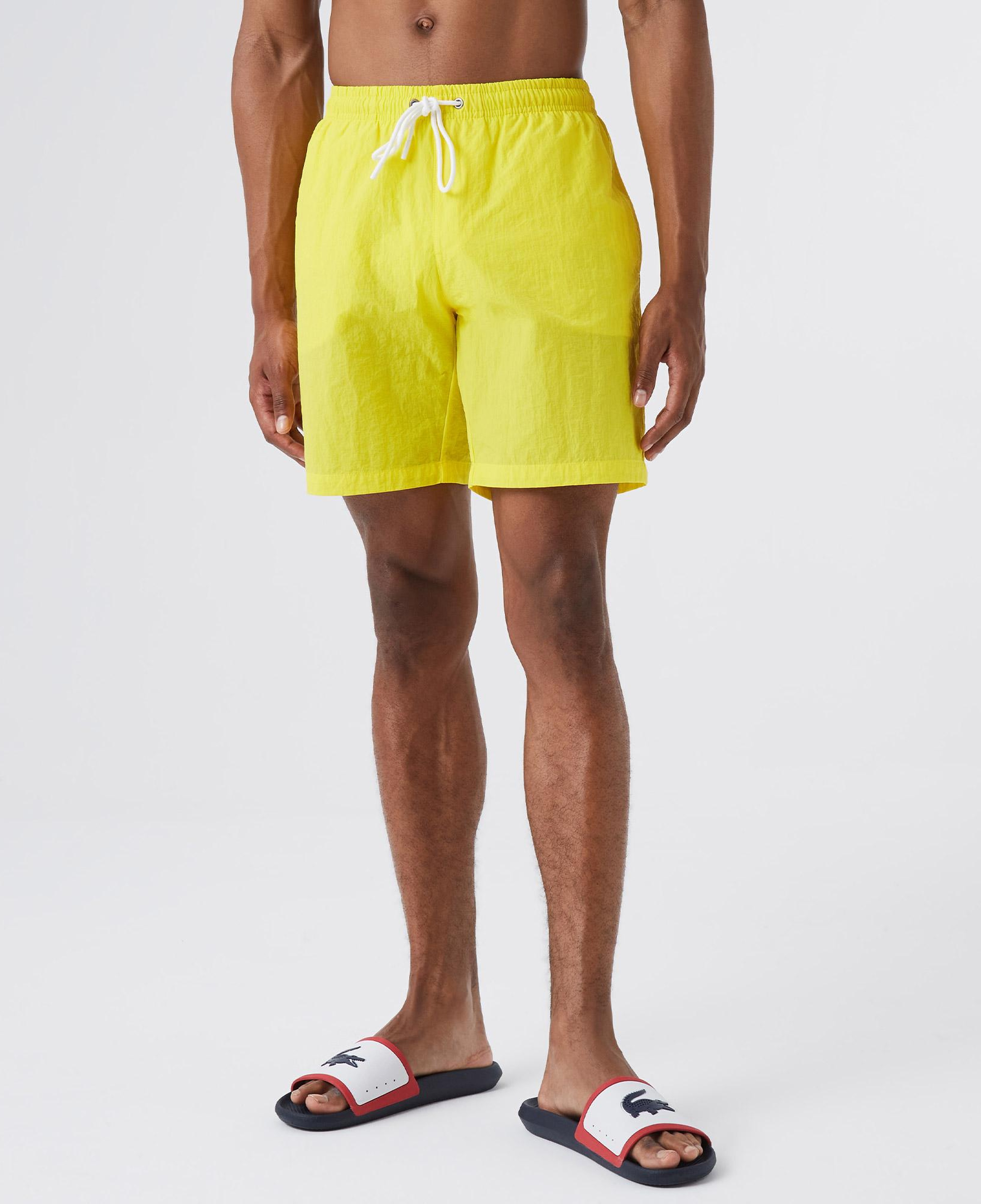 Lacoste Erkek Sarı Deniz Şortu