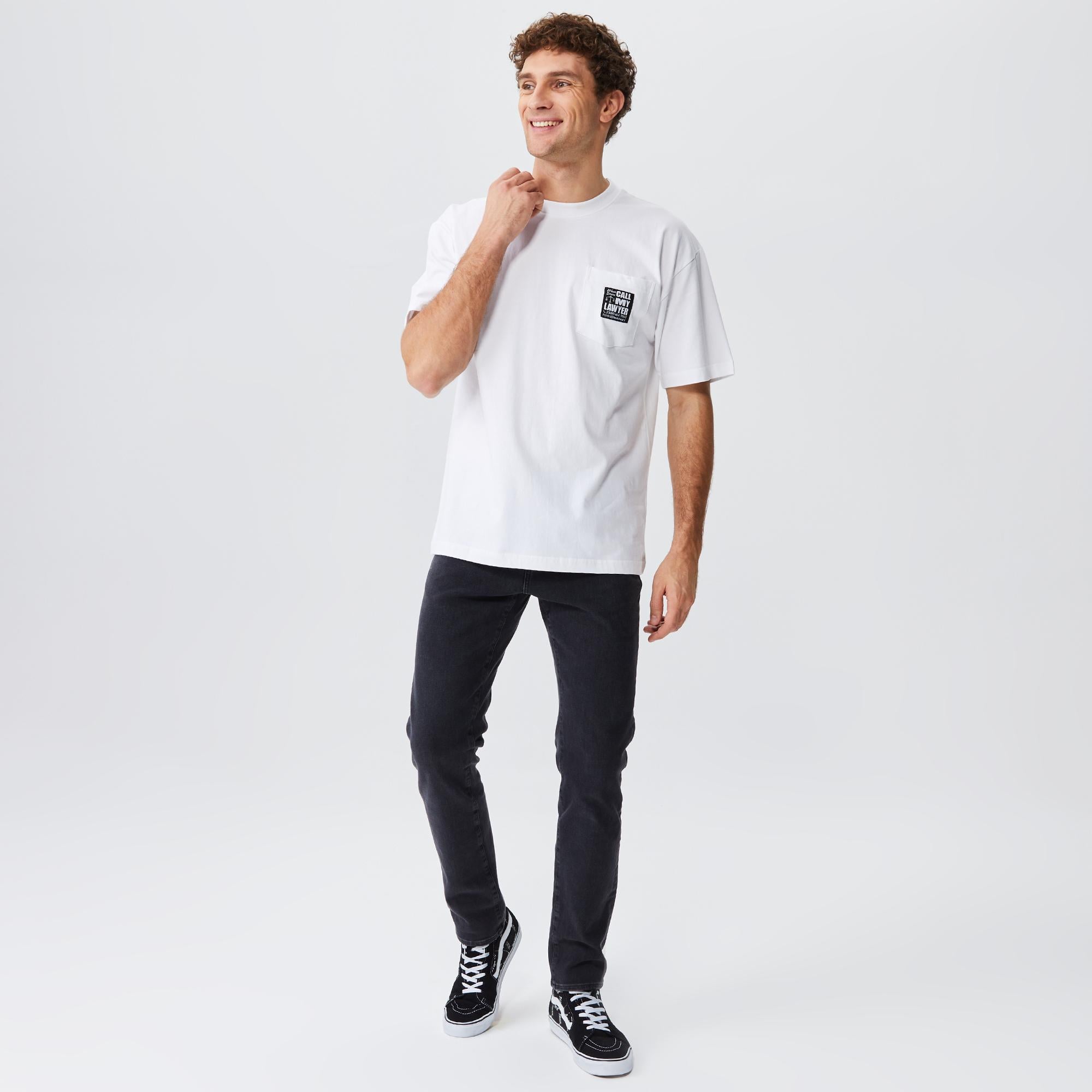 Market 24 Hr Lawyer Service Pocket Erkek Beyaz T-Shirt