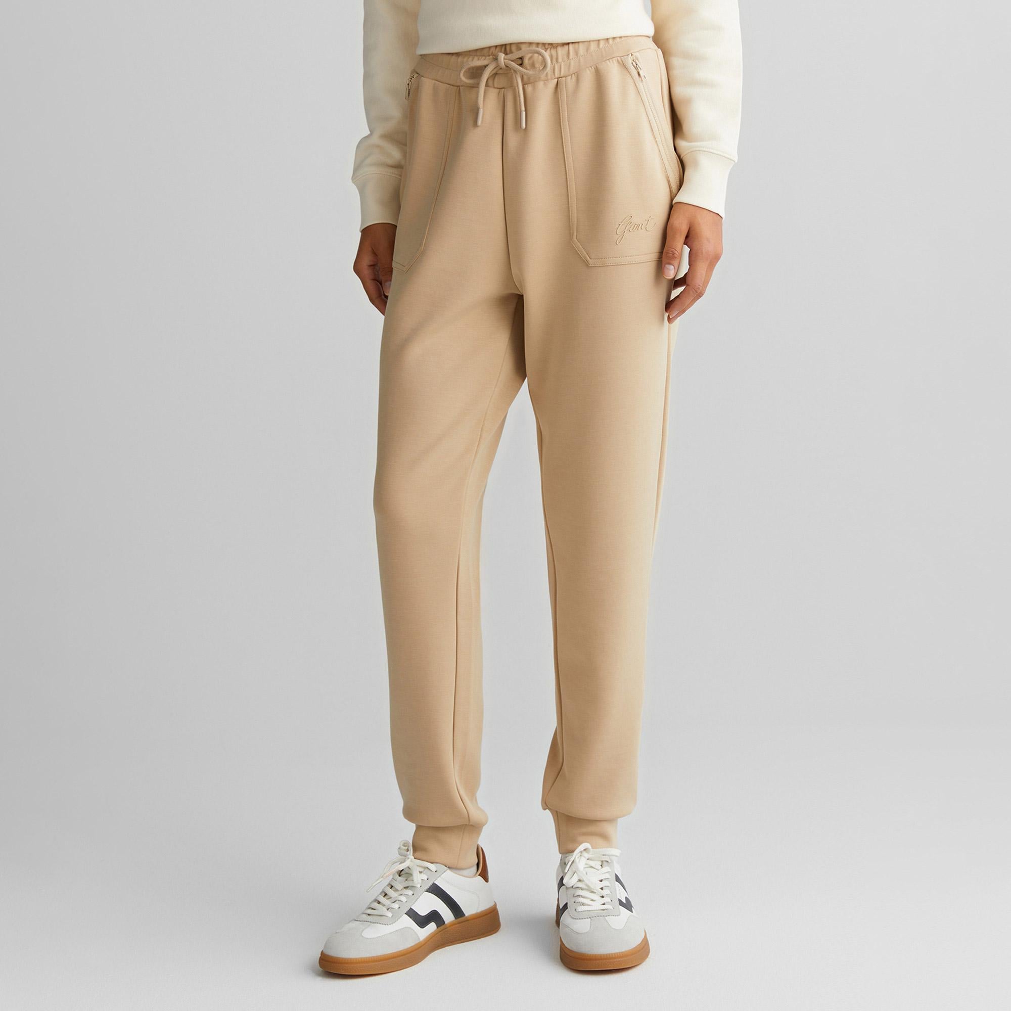 GANT Kadın Bej Regular Fit Logolu Eşofman Altı