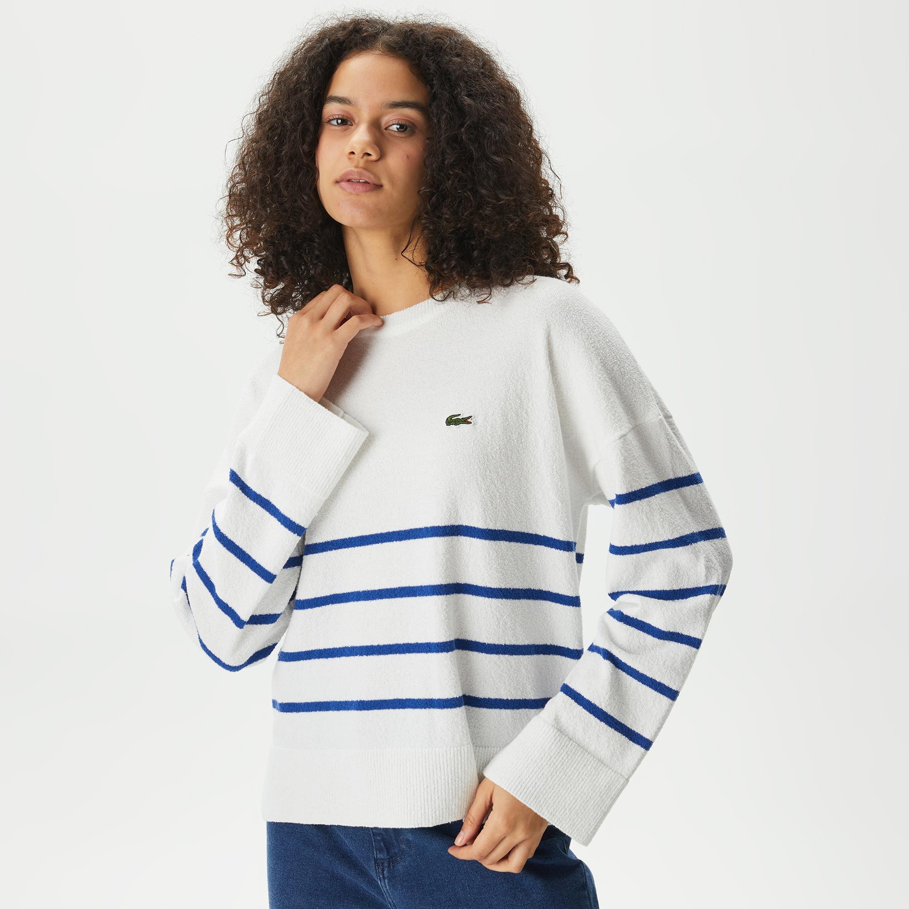 Kadın Relaxed Fit Bisiklet Yaka Çizgili Beyaz Triko