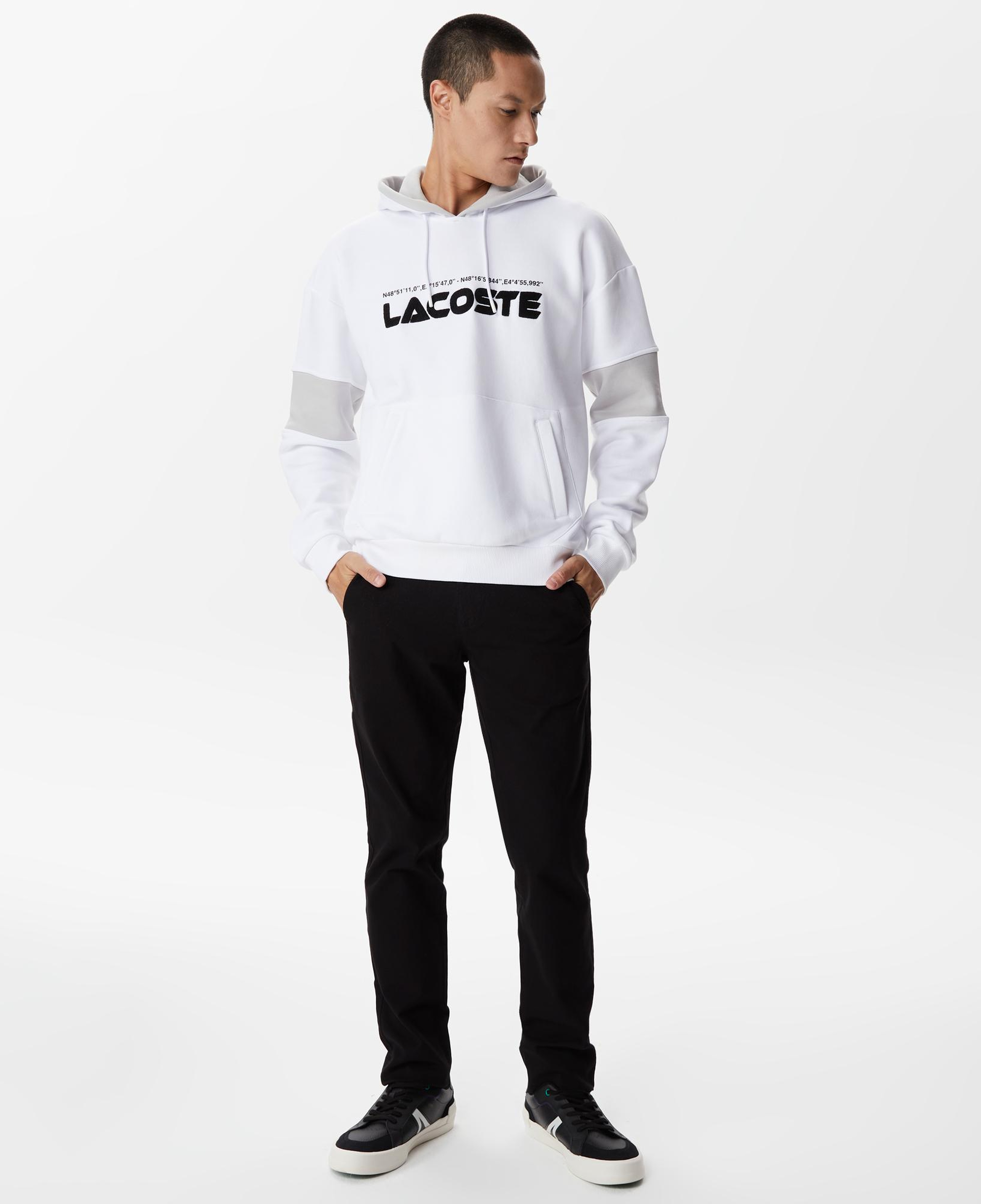 Erkek Relaxed Fit Kapüşonlu Renk Bloklu Beyaz Sweatshirt