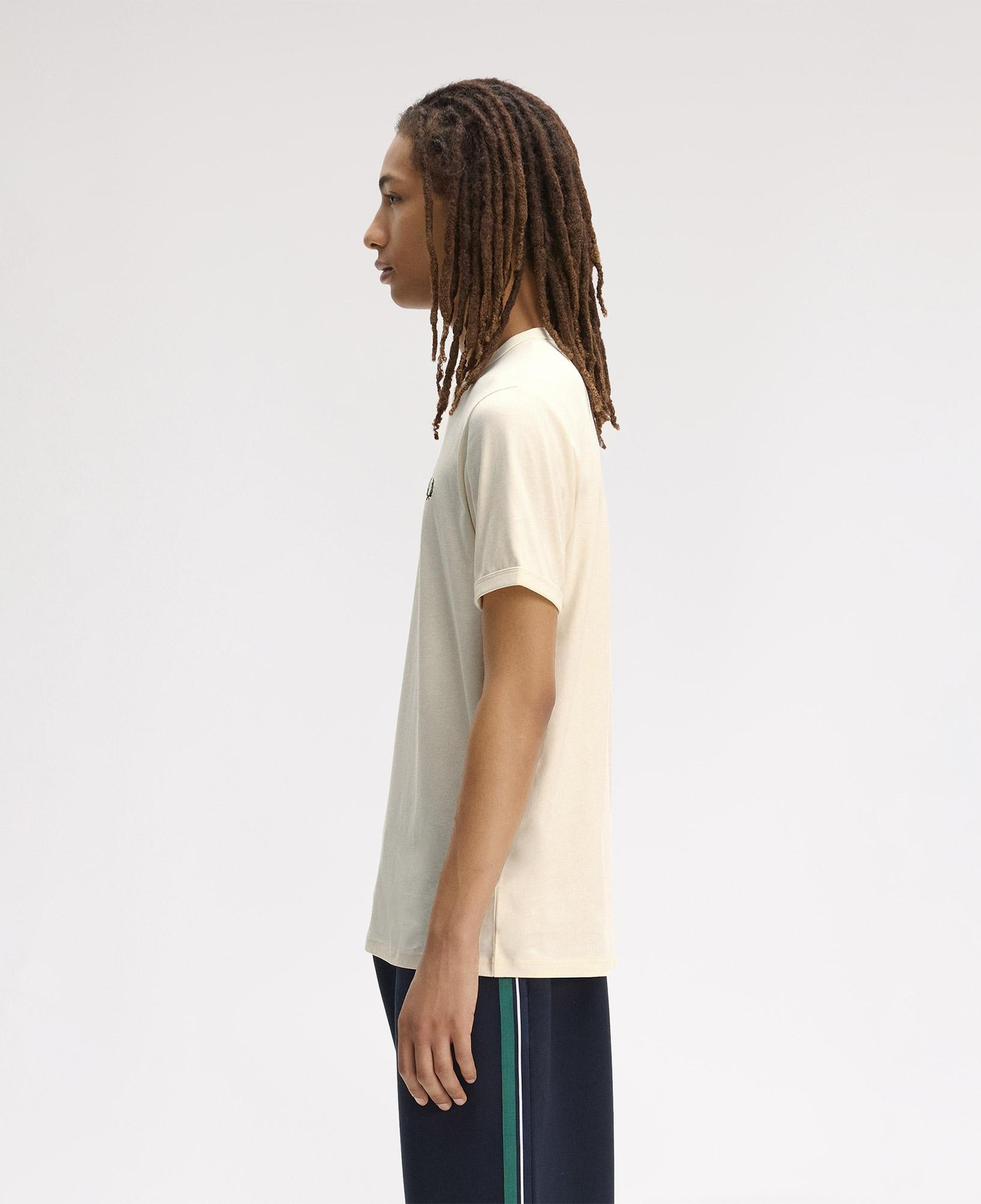 Fred Perry Ringer Erkek Krem T-Shirt