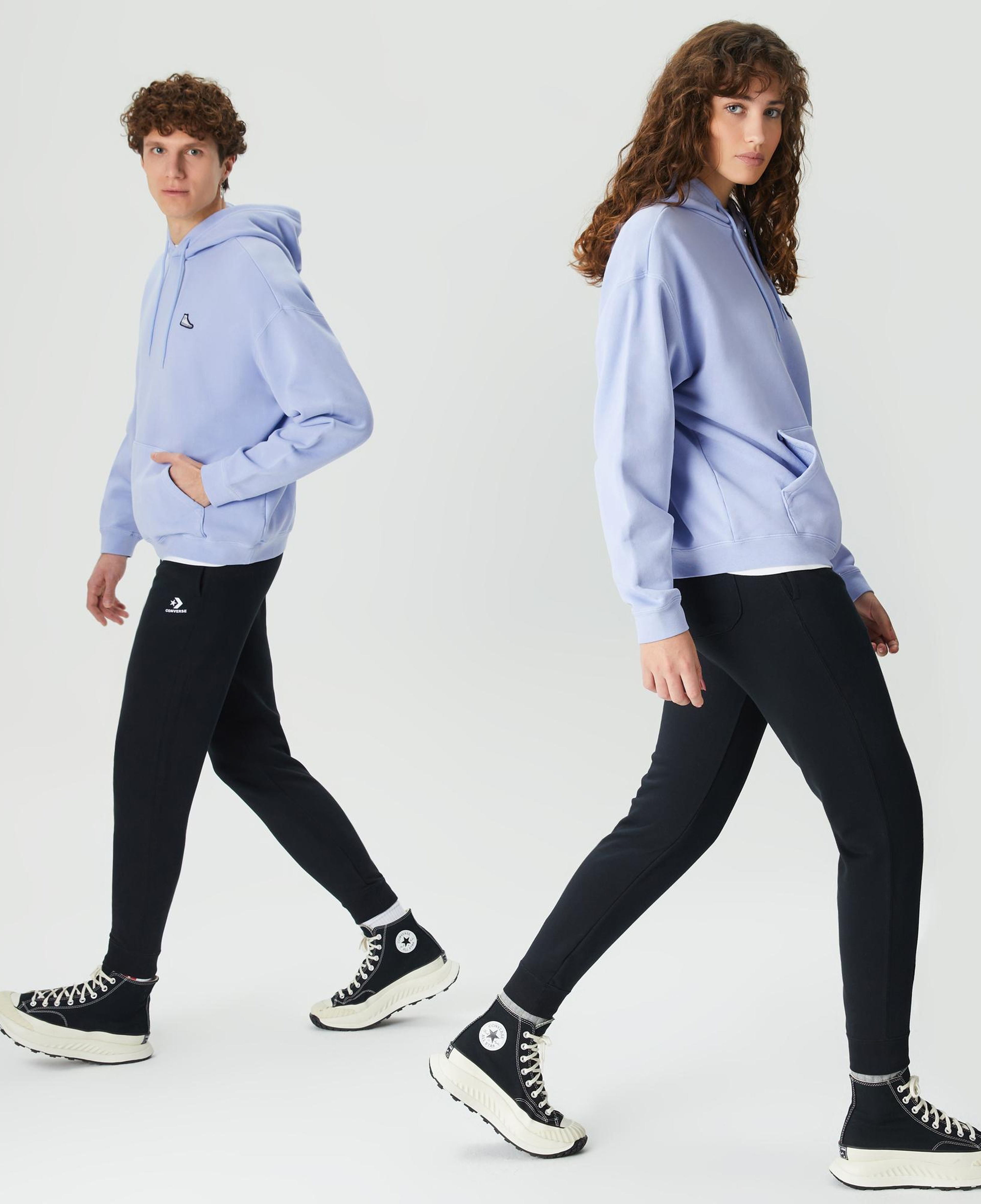 Converse Go-To Chuck 70 Loose Fit Pullover Hoodie