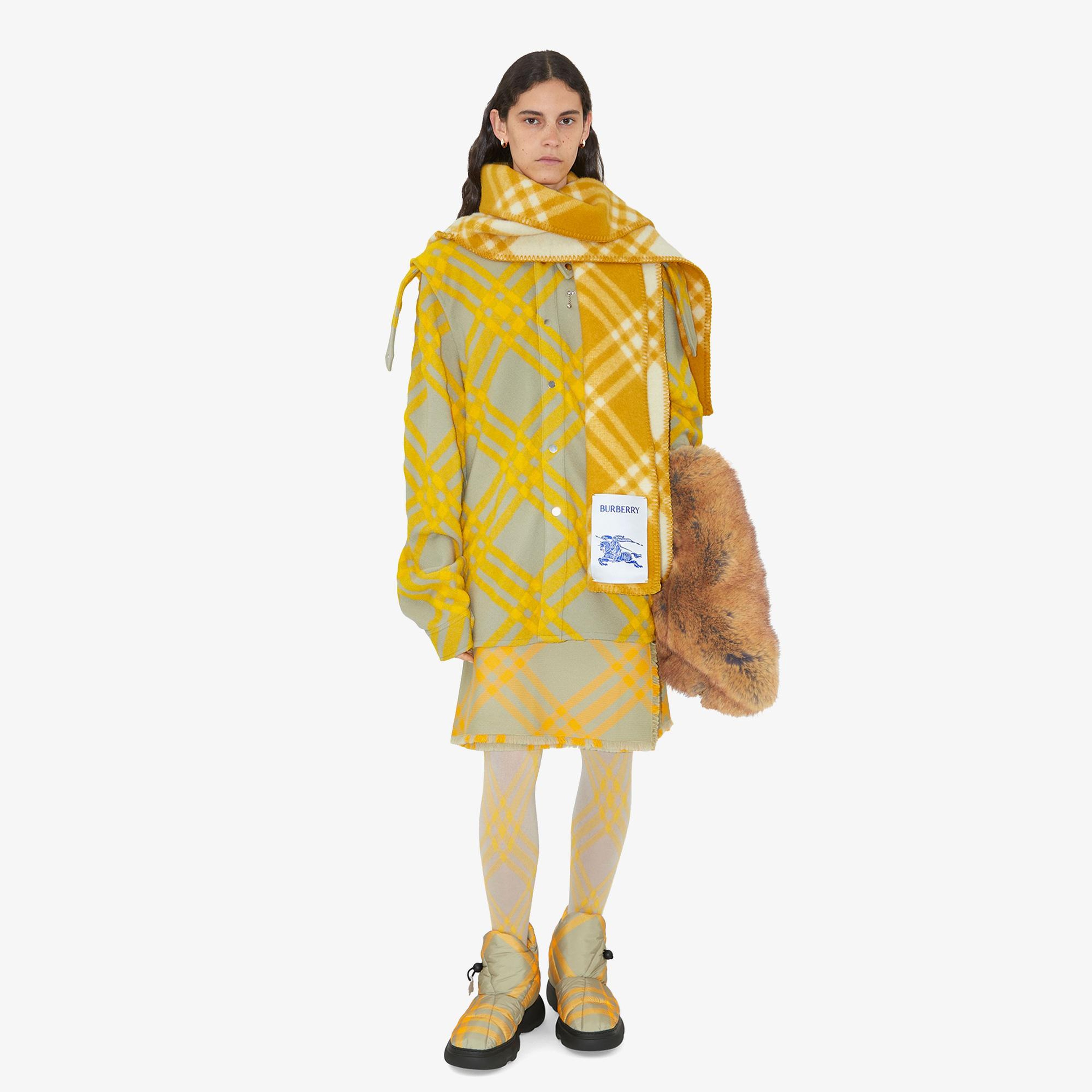 Burberry Unisex Sarı Yün Atkı