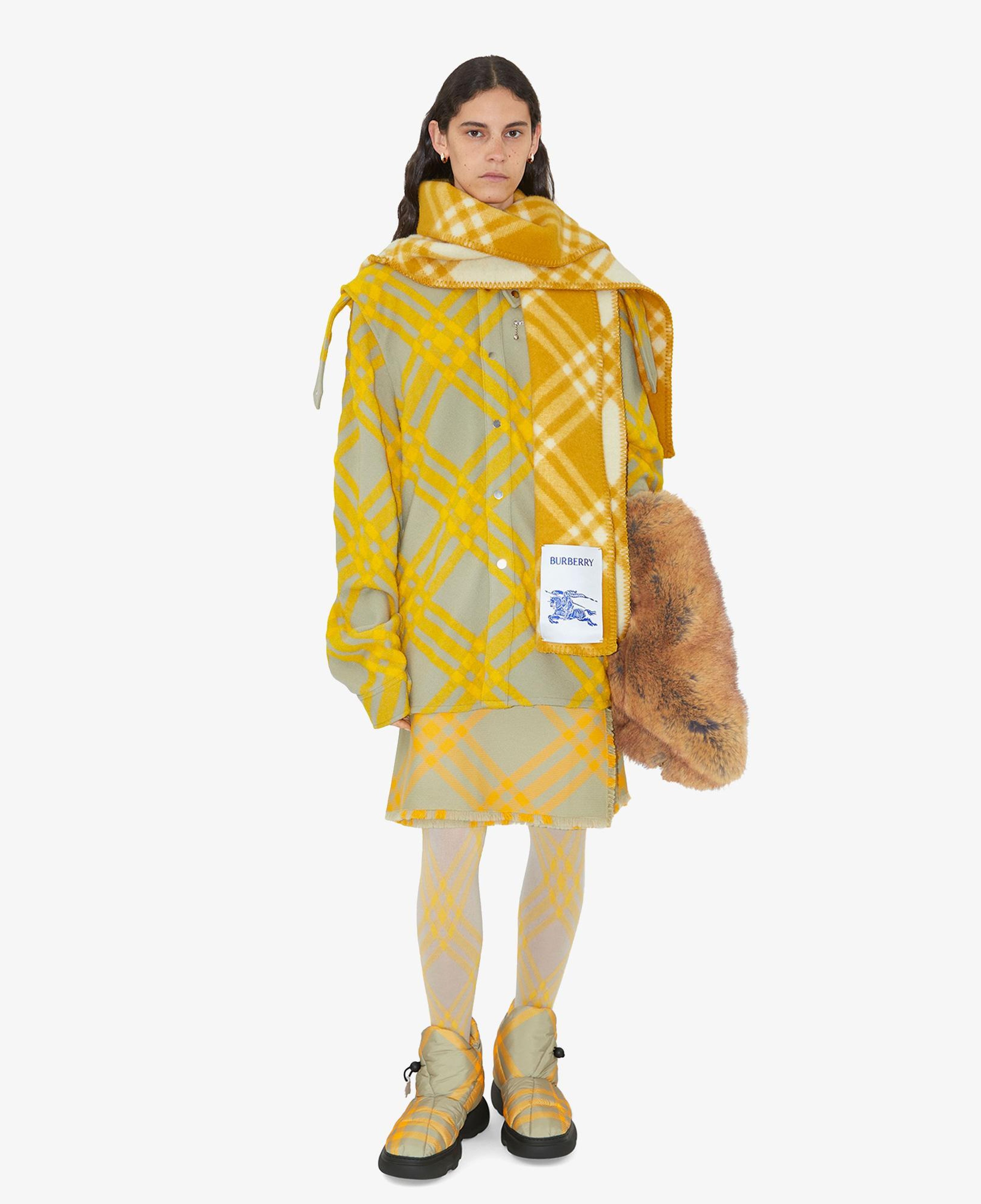 Burberry Unisex Sarı Yün Atkı