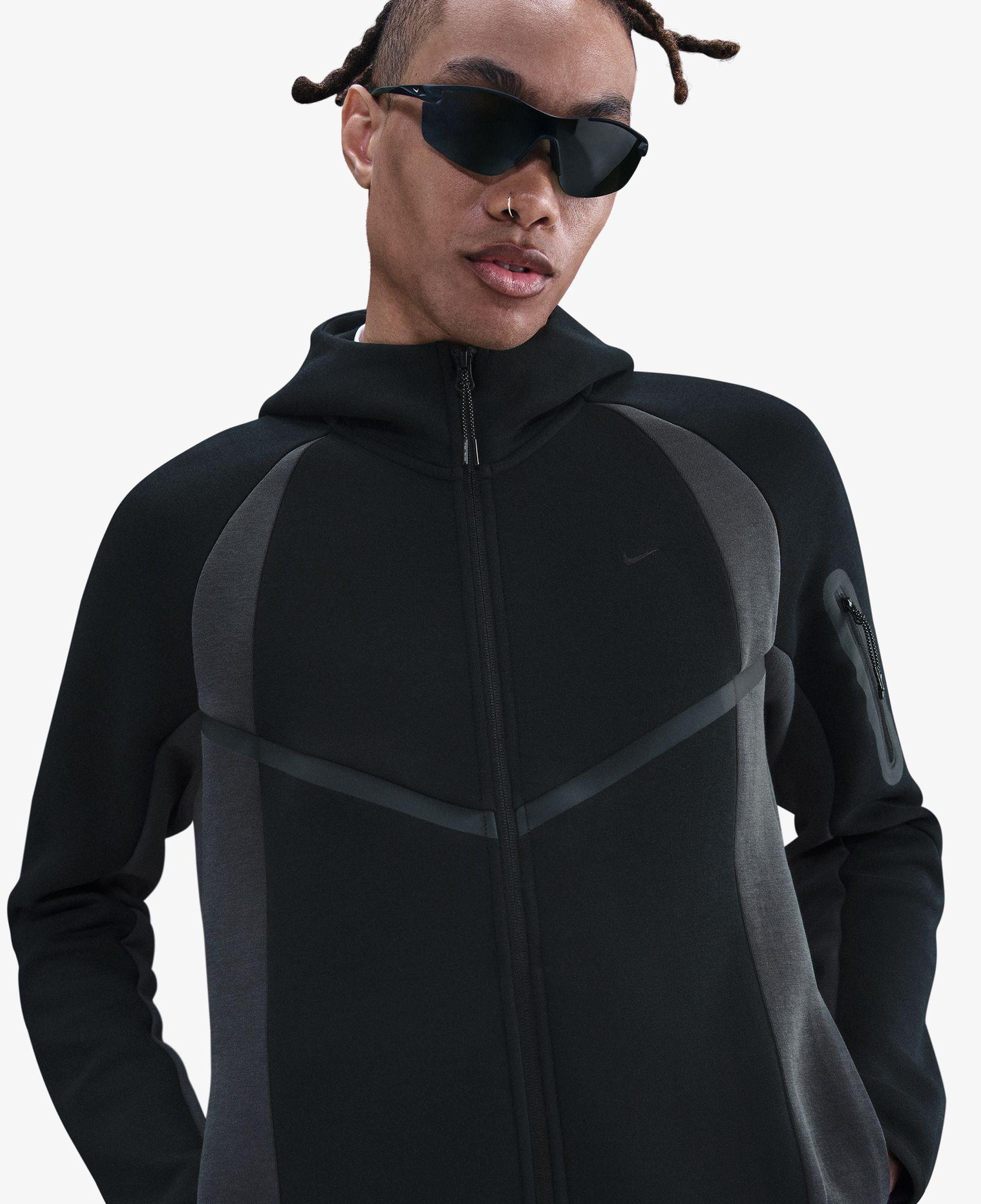 Nike Tech Fleece Pro Windrunner Erkek Siyah Ceket