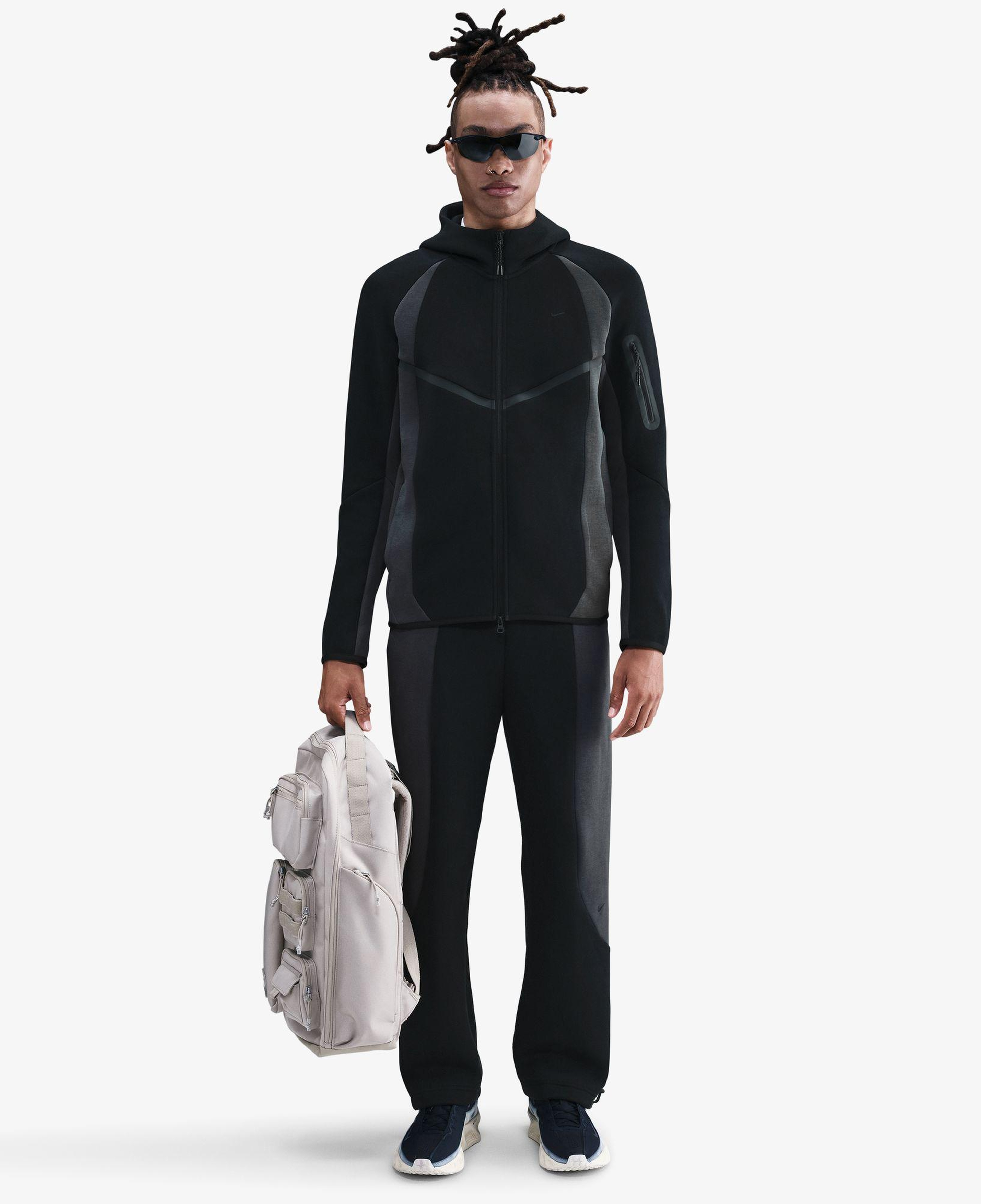 Nike Tech Fleece Pro Windrunner Erkek Siyah Ceket