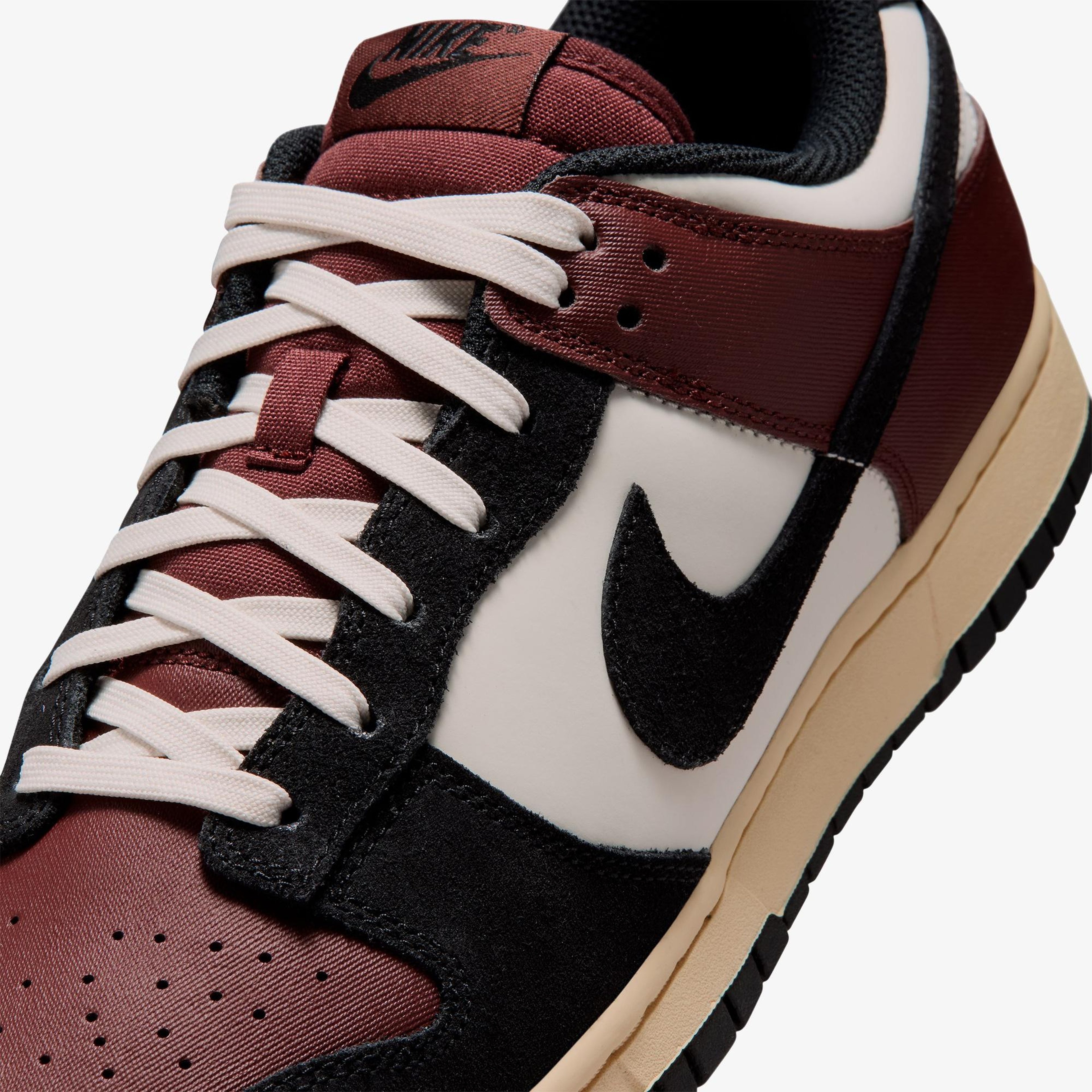 Nike Dunk Low Retro Erkek Bordo Spor Ayakkabı