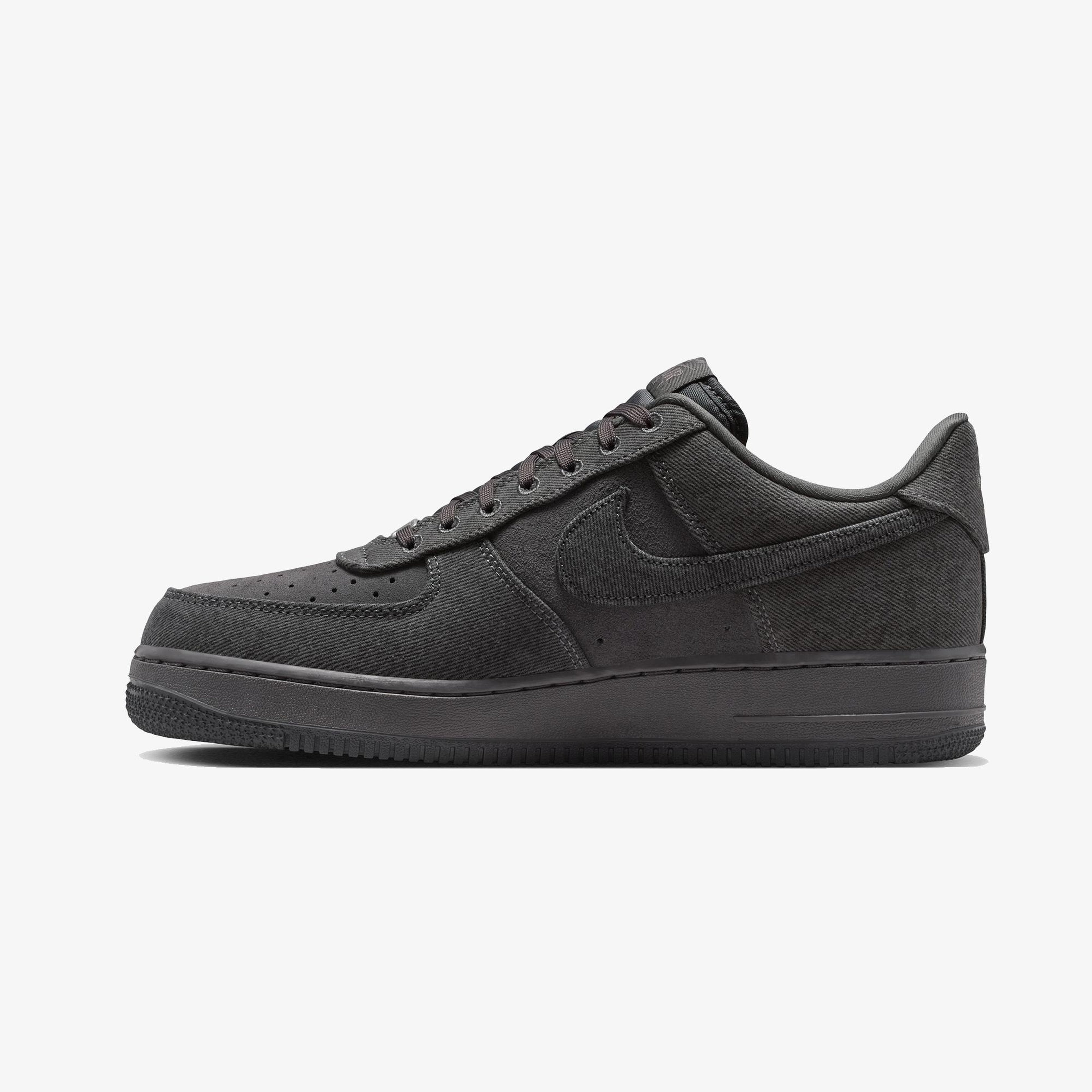 Nike Air Force 1 '07 LV8 Erkek Siyah Spor Ayakkabı