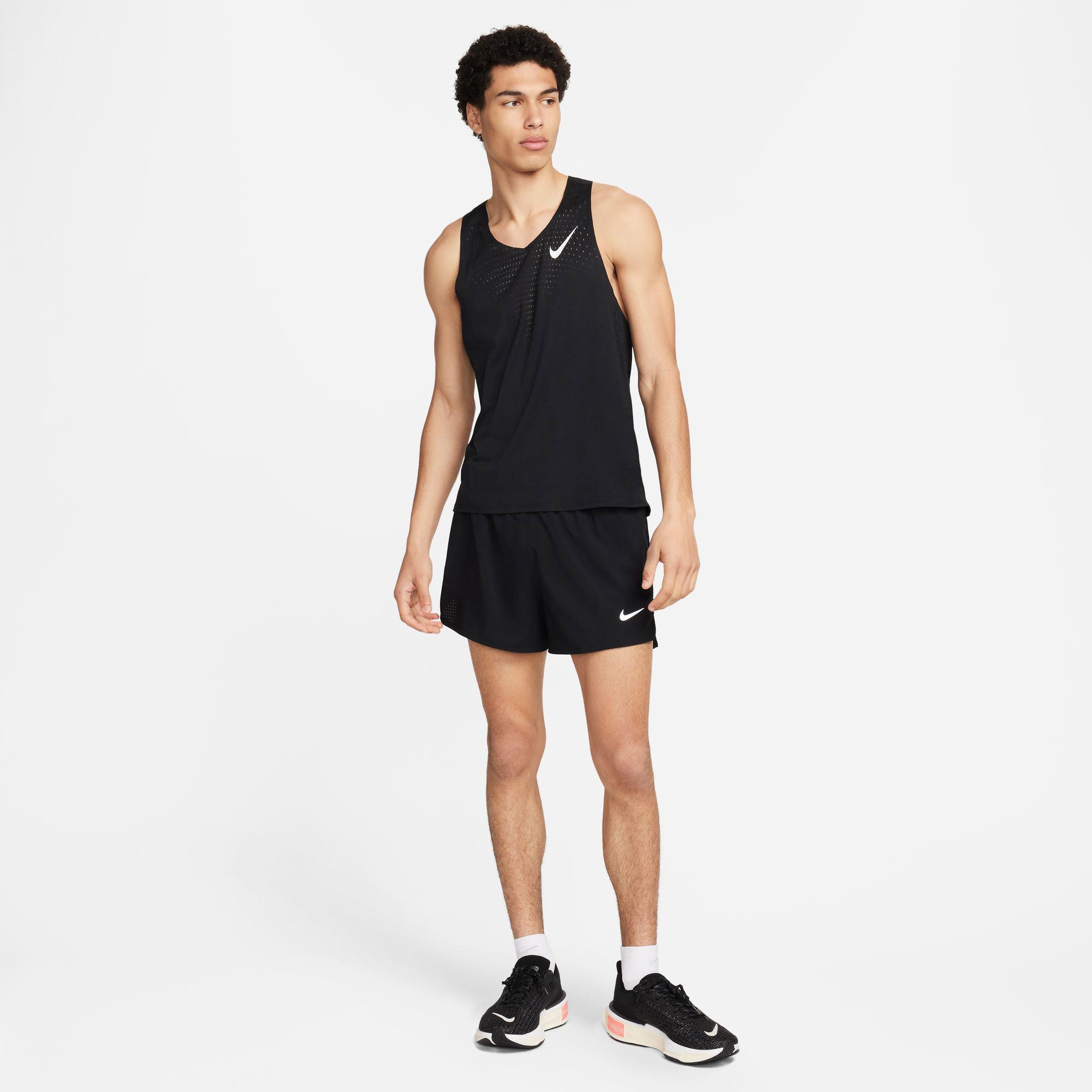 Nike Dri-Fit ADV AeroSwift Erkek Siyah Kolsuz T-Shirt