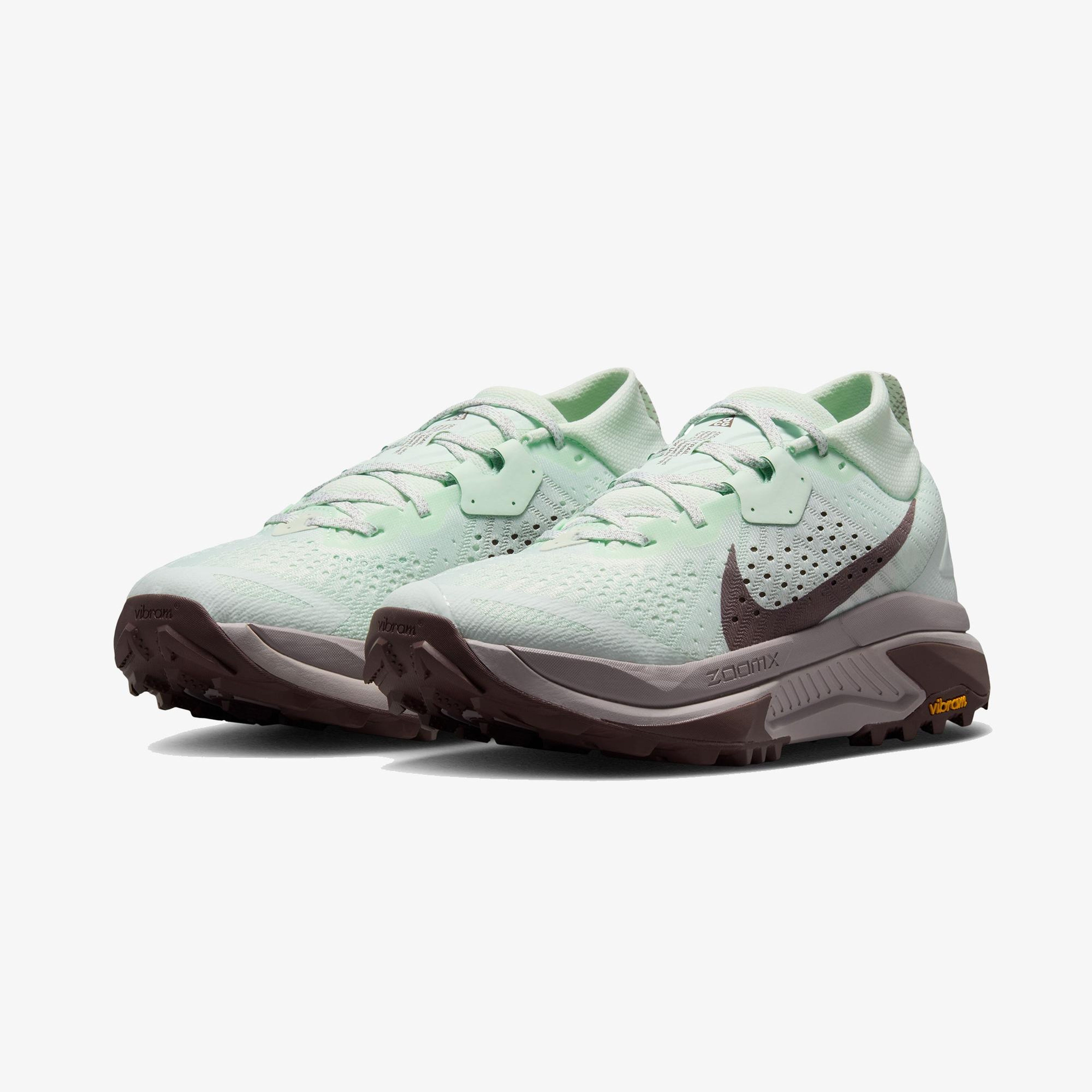 Nike ACG Zegama Trail Kadın Yeşil Koşu Ayakkabısı