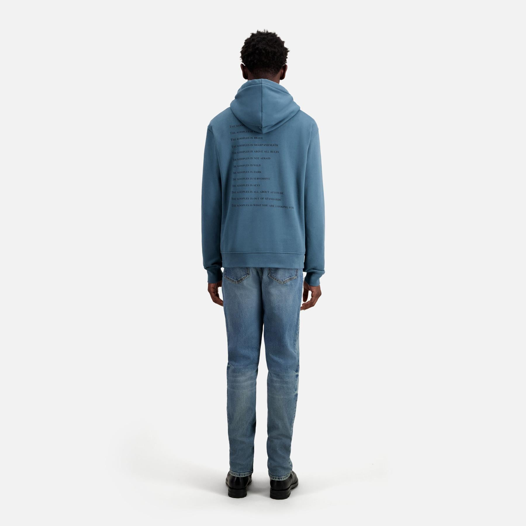 ERKEK KAPÜŞONLU MAVİ SWEATSHIRT