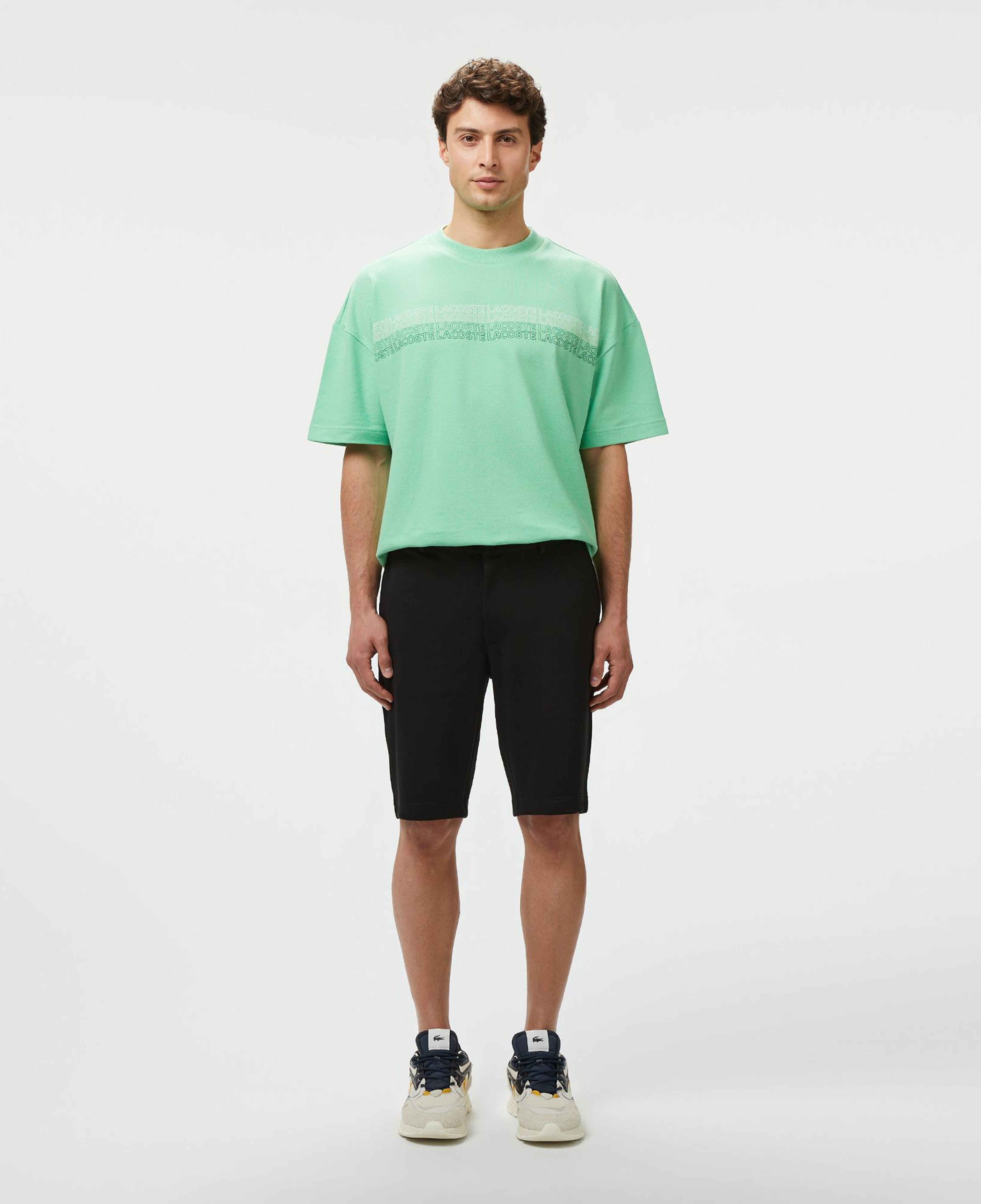 Erkek Tapered Fit Siyah Bermuda Şort