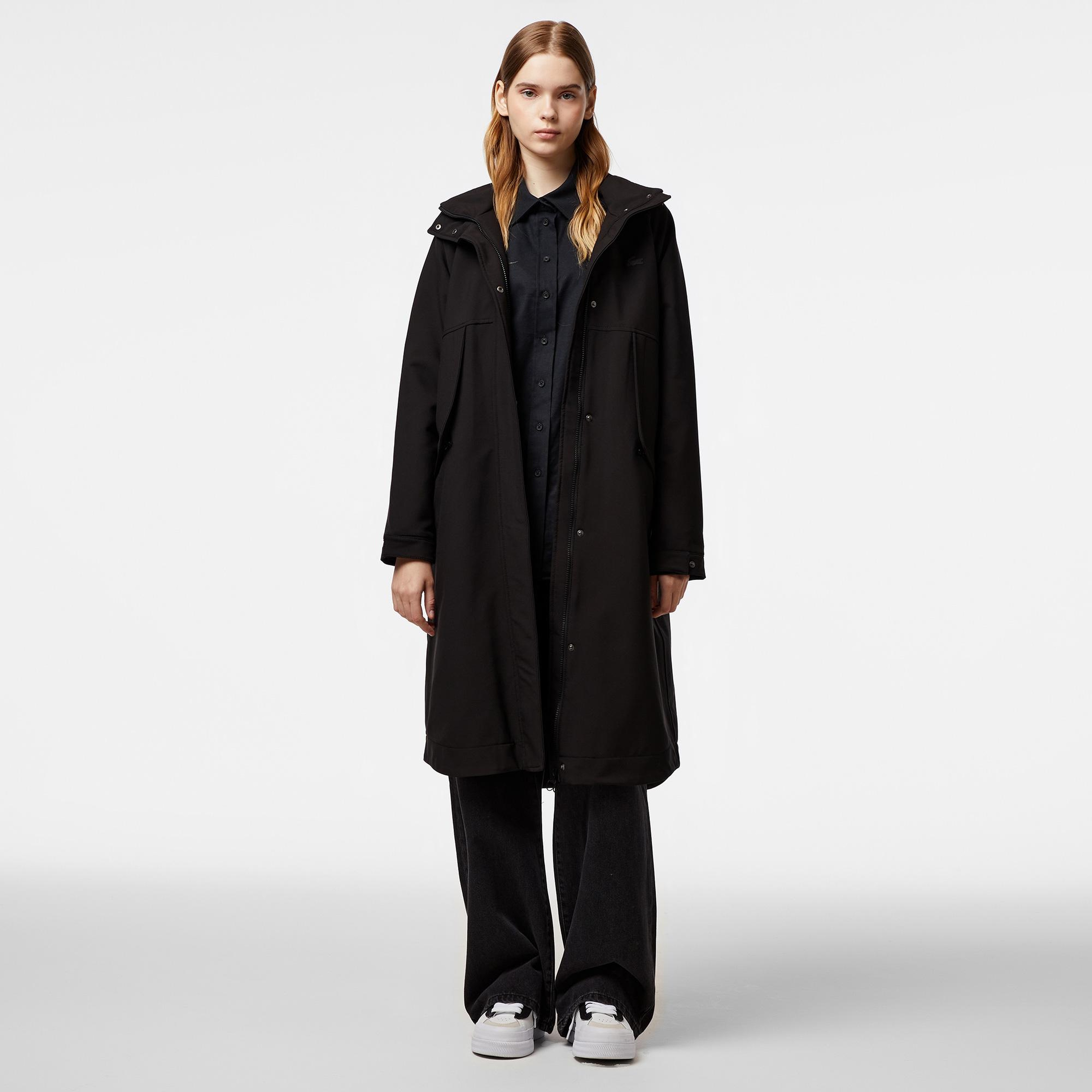 Kadın Relaxed Fit Kapüşonlu Siyah Yağmurluk