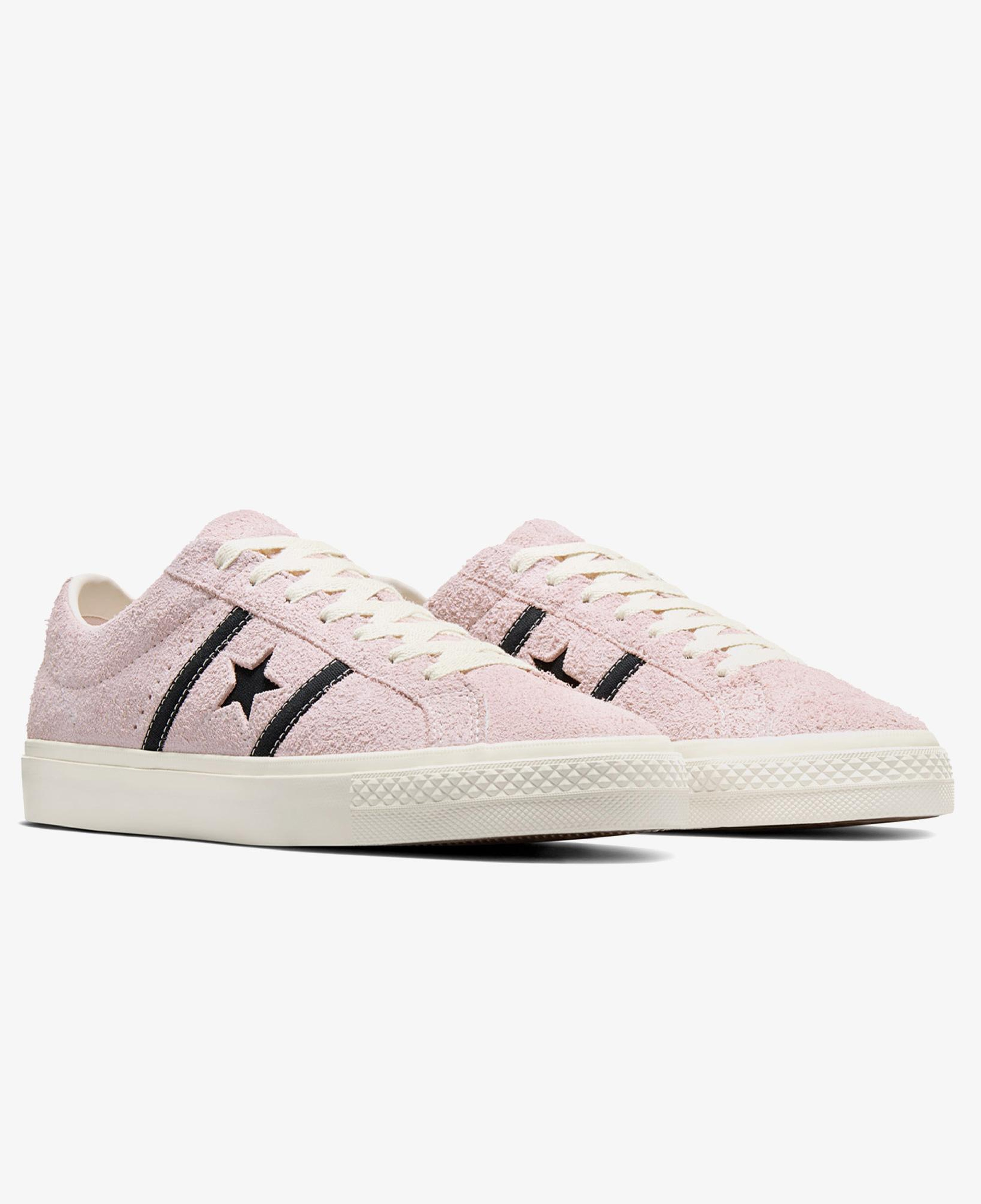 Converse One Star Academy Pro Unisex Pembe Süet Deri Sneaker