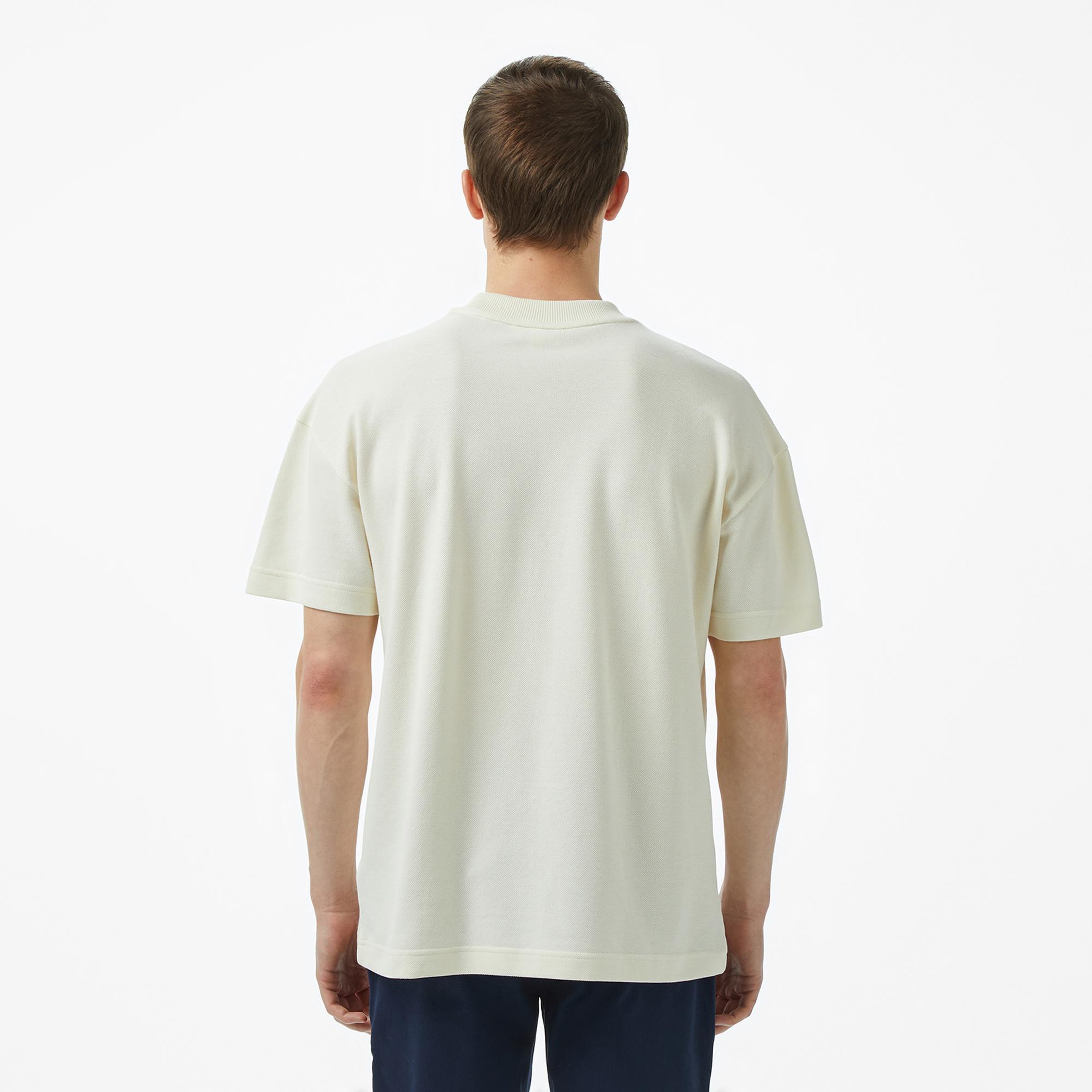 Lacoste Erkek Oversize Fit Bisiklet Yaka Baskılı Beyaz T-Shirt