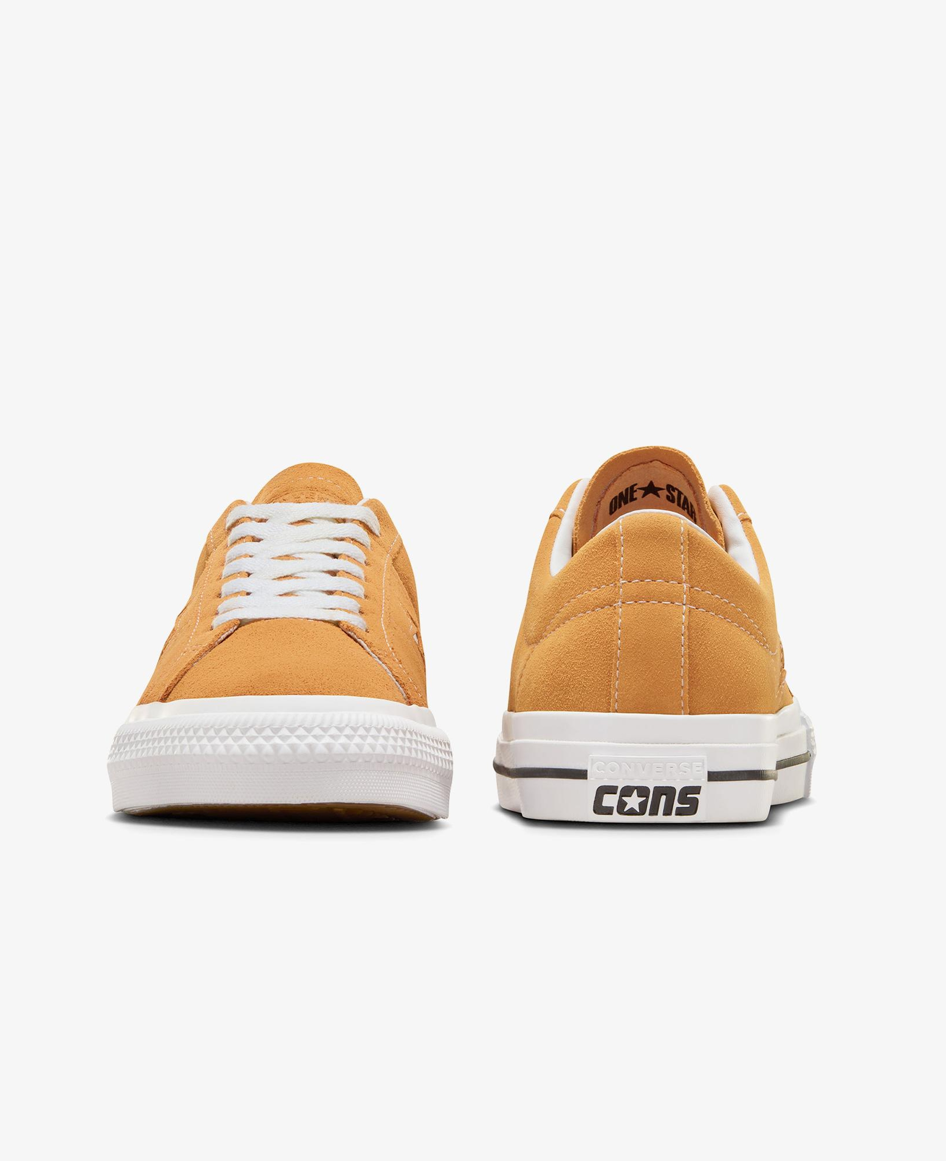Converse One Star Pro Unisex Sarı Süet Deri Sneaker