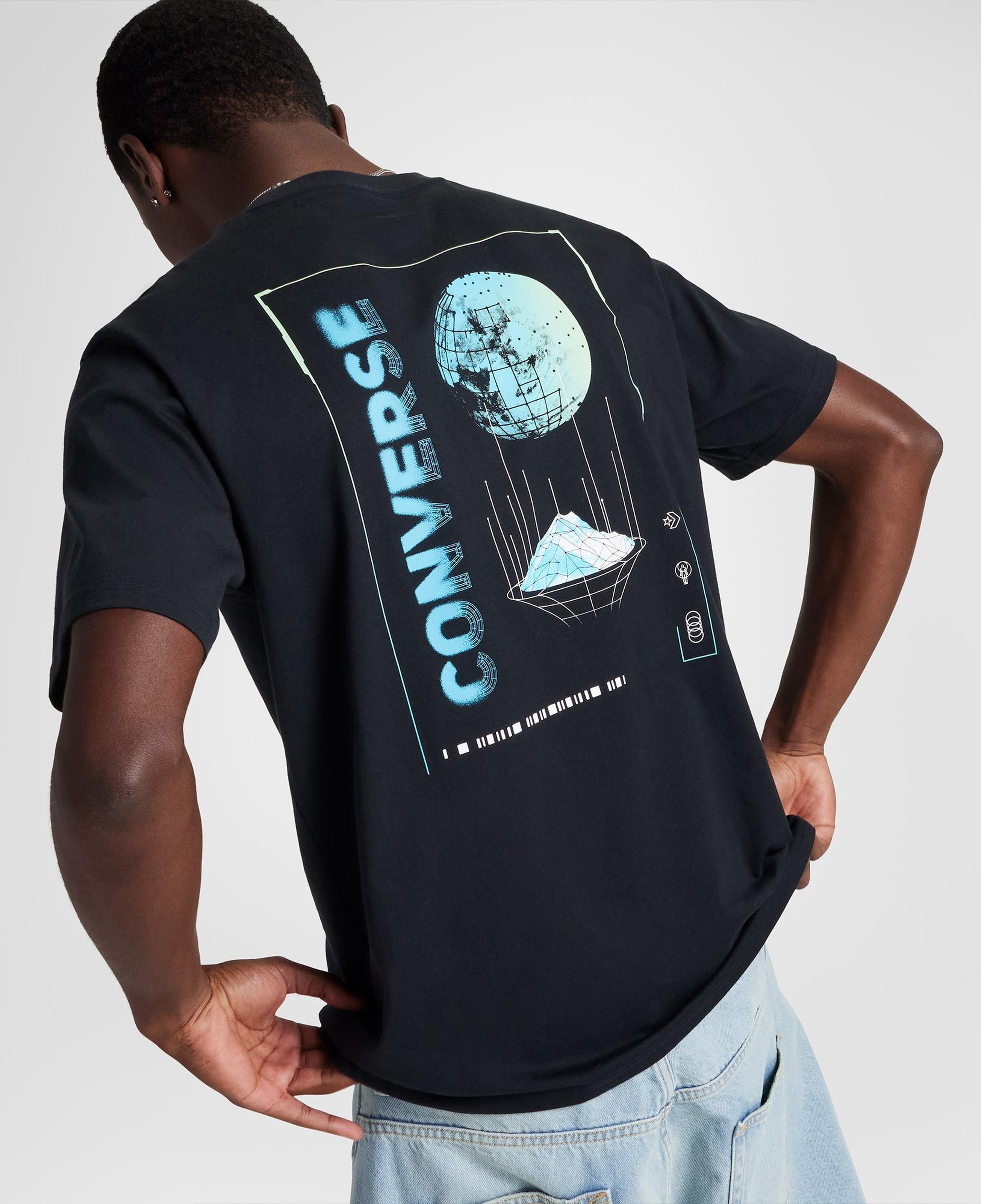 Converse Otherworldly Transmissions Erkek Grafik Baskılı Siyah T-Shirt