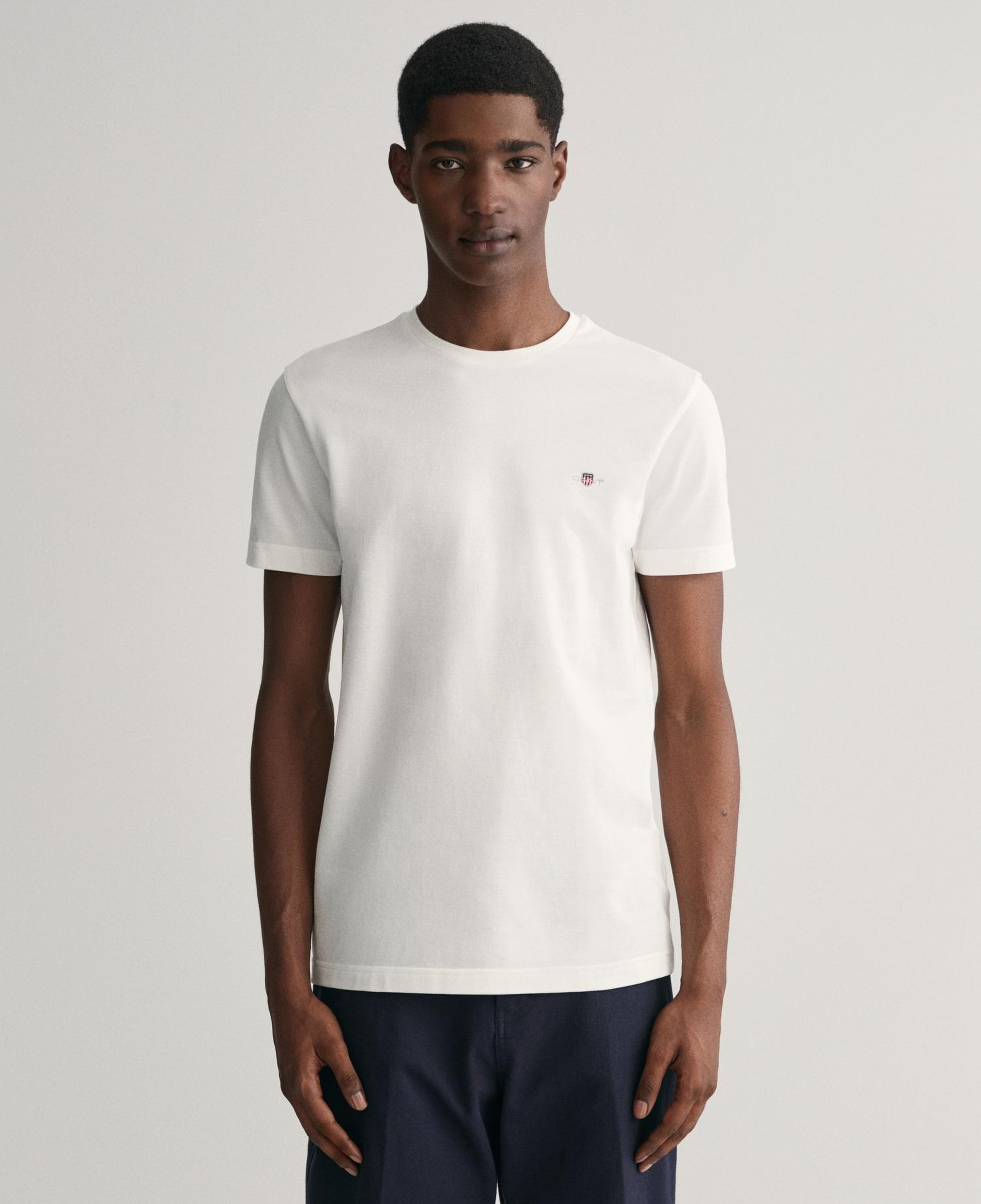 GANT Erkek Beyaz Slim Fit Bisiklet Yaka T-Shirt