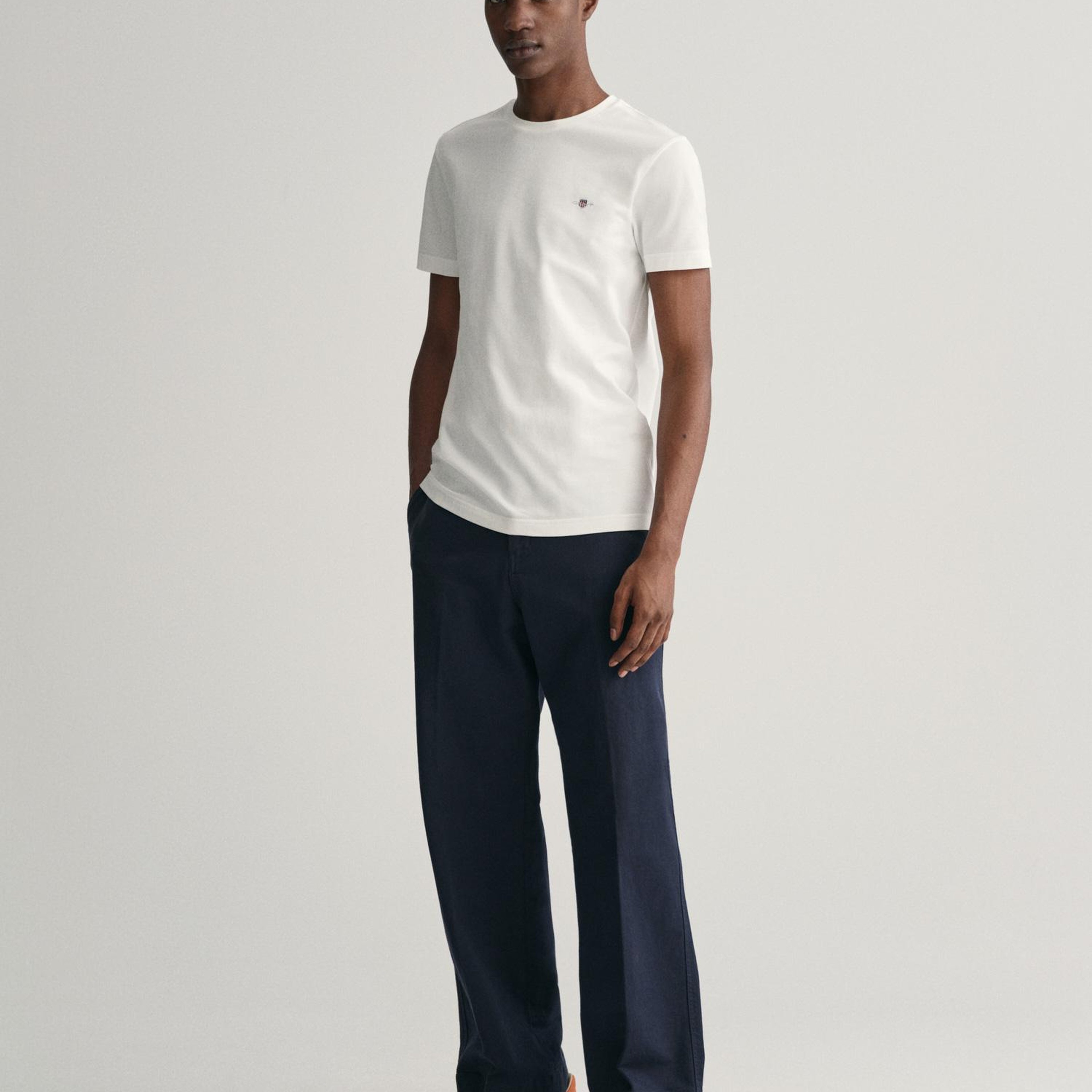 GANT Erkek Beyaz Slim Fit Bisiklet Yaka T-Shirt