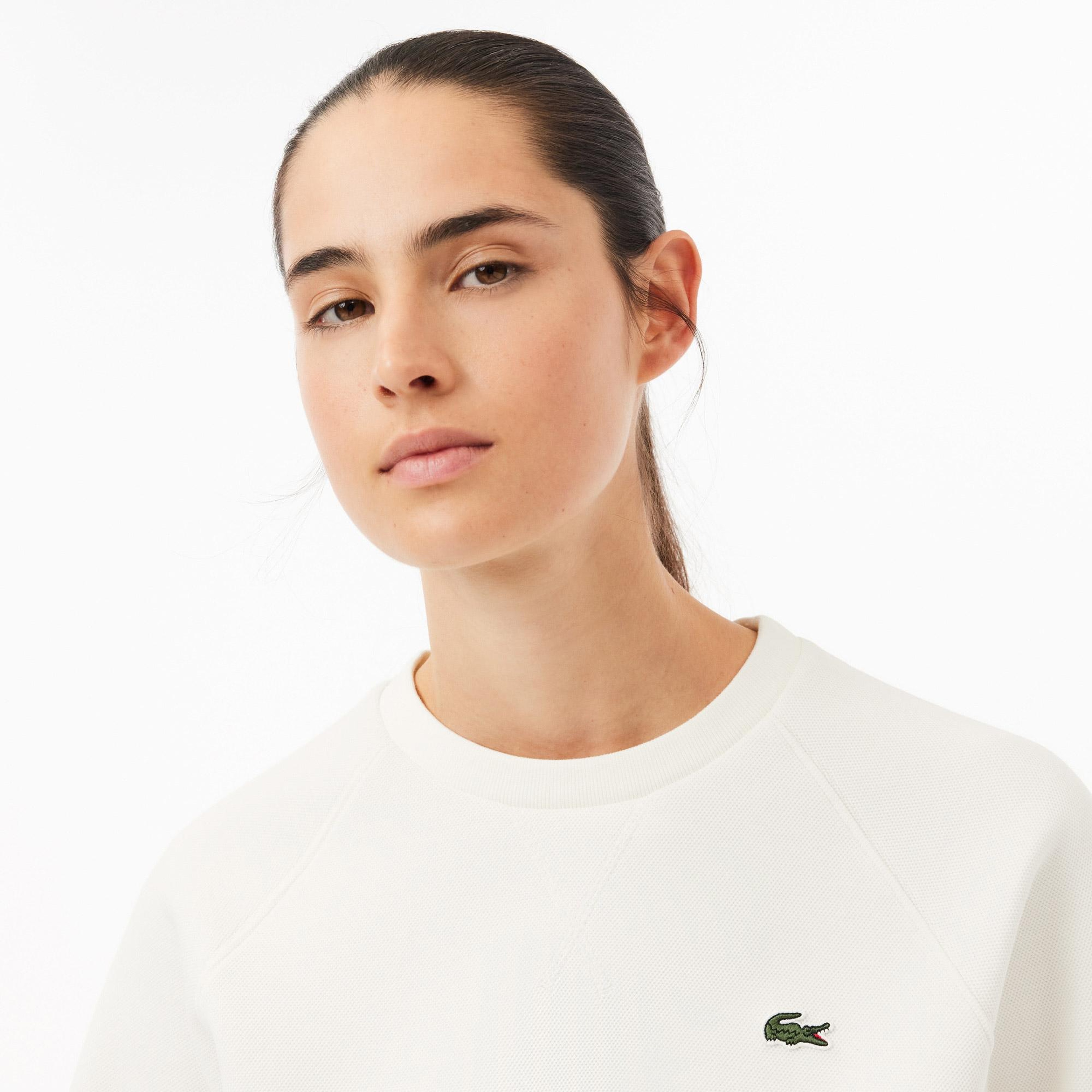 Kadın Regular Fit Bisiklet Yaka Beyaz Sweatshirt