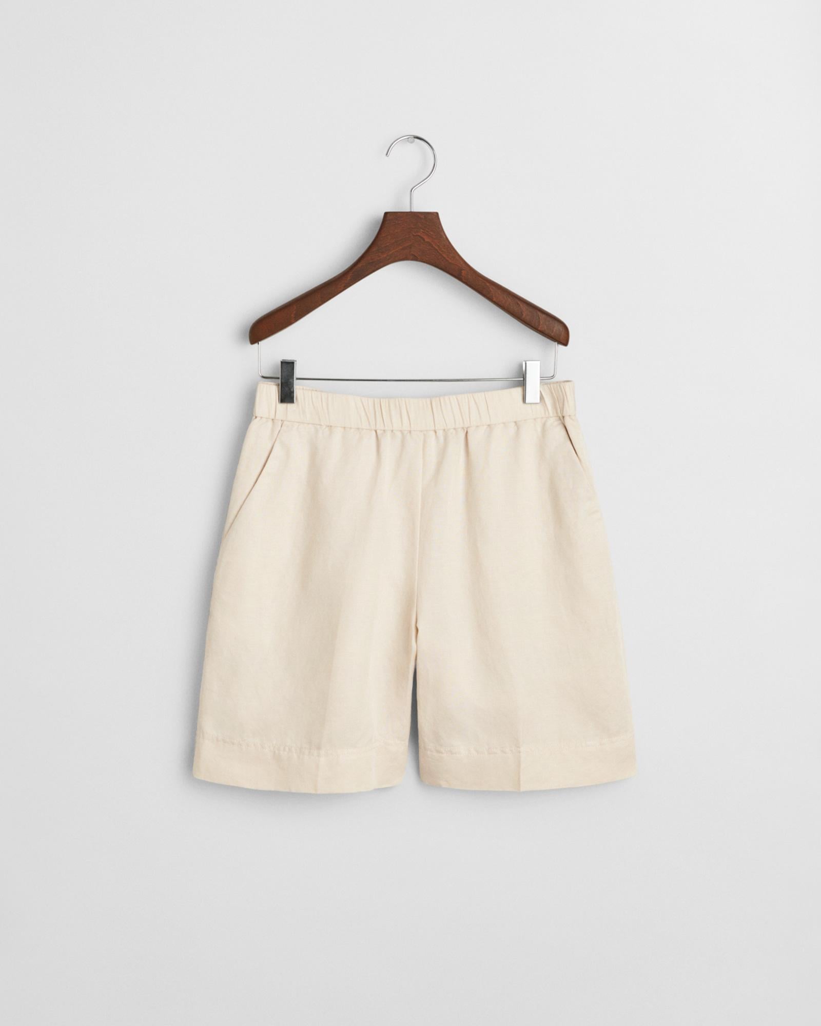 GANT Kadın Krem Relaxed Fit Keten Şort