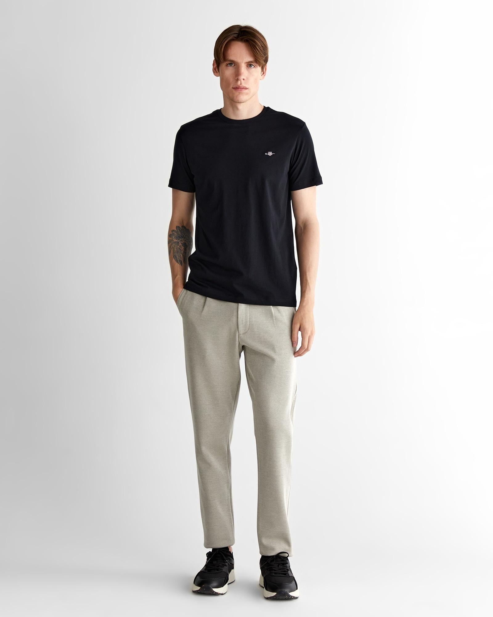 GANT Erkek Siyah Regular Fit Bisiklet Yaka T-Shirt