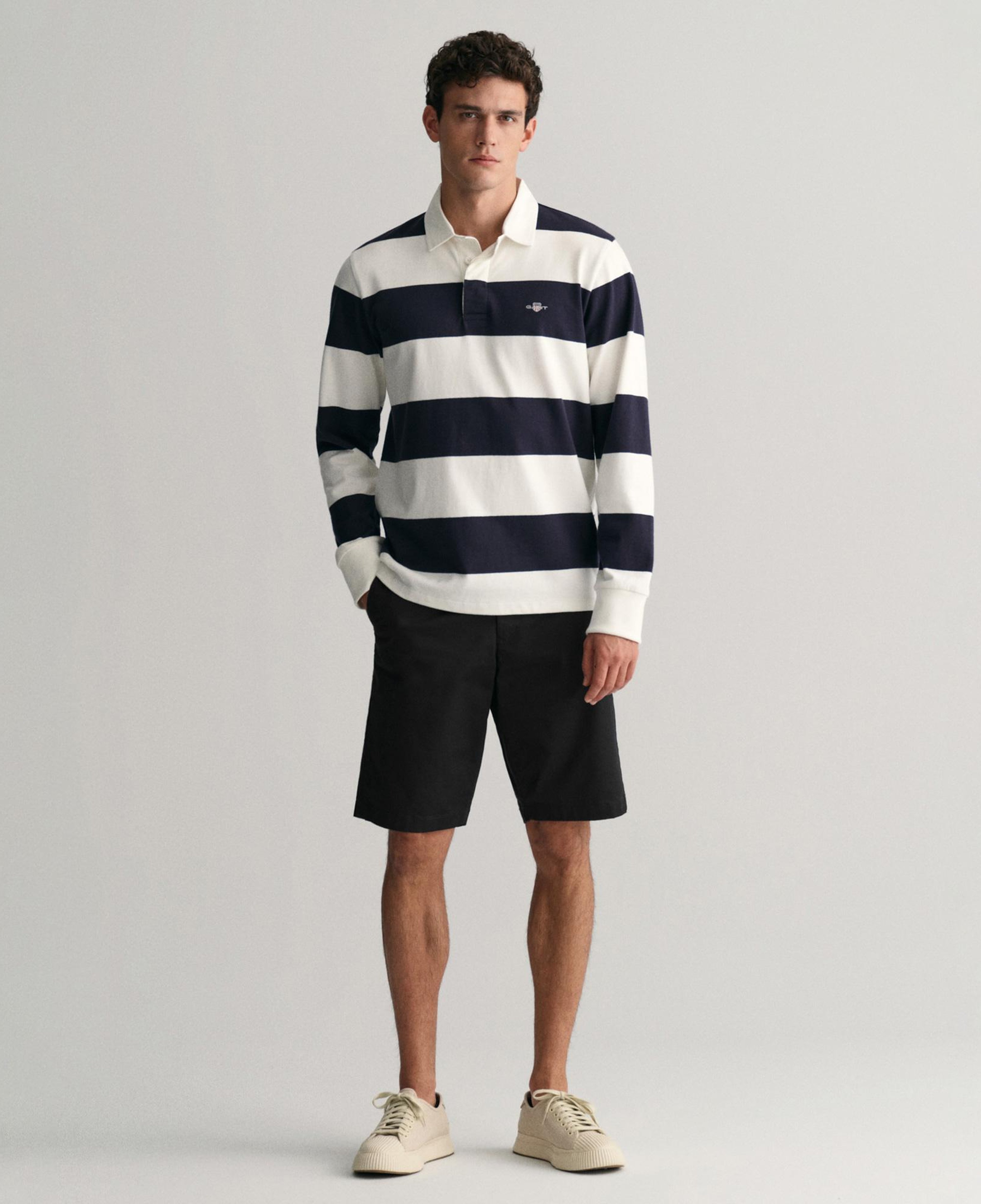 Gant Erkek Siyah Relaxed Fit Chino Şort