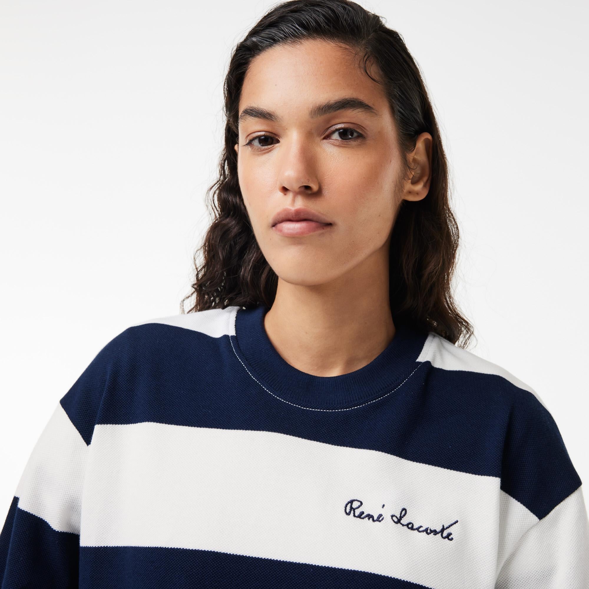 Kadın Bisiklet Yaka Çizgili Lacivert Sweatshirt