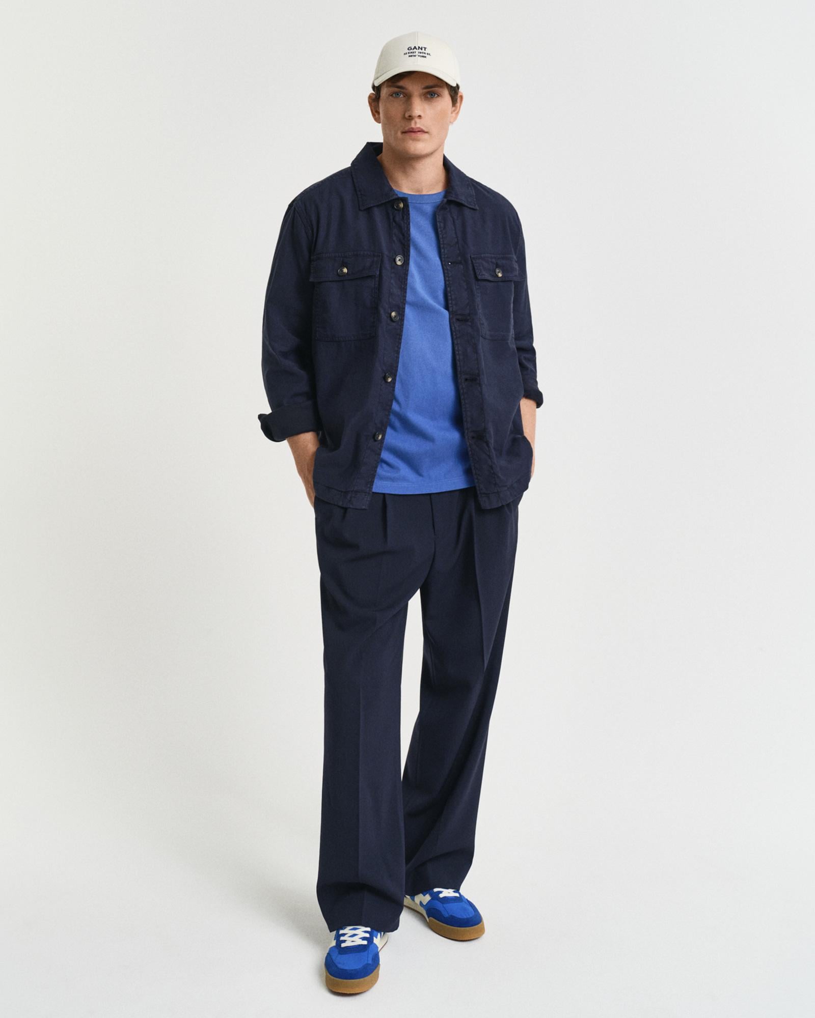 GANT Erkek Mavi Relaxed Fit Bisiklet Yaka Logolu T-Shirt
