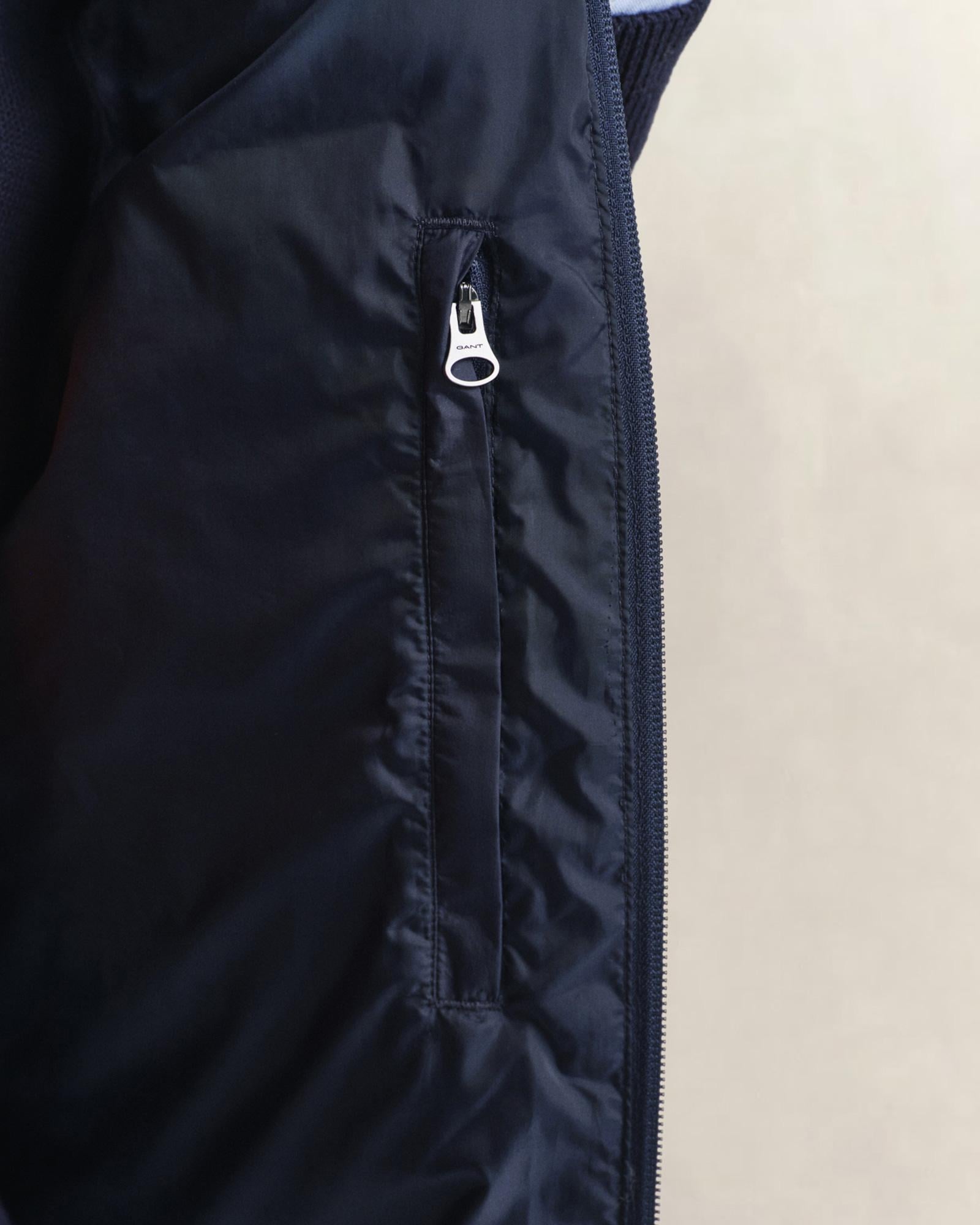 GANT Erkek Lacivert Regular Fit Dik Yaka Kaz Tüyü Yelek