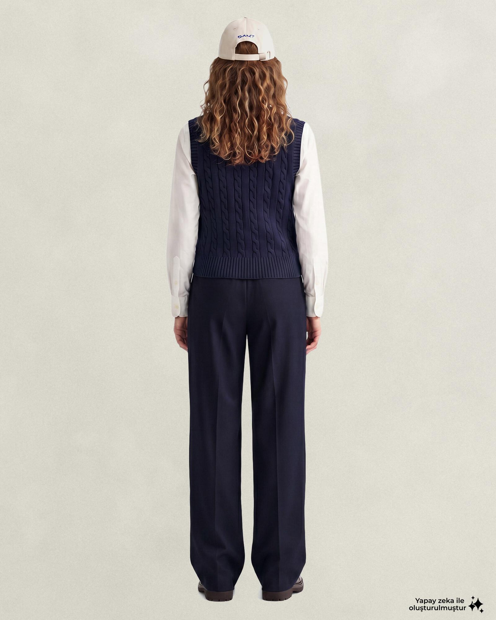 GANT Kadın Lacivert Relaxed Fit Yün Pantolon