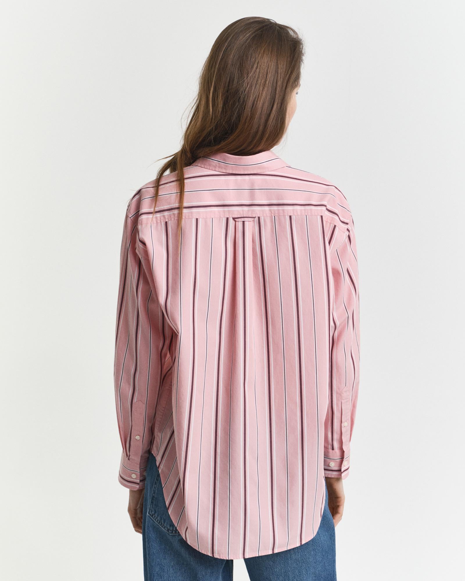 GANT Kadın Pembe Relaxed Fit Klasik Yaka Çizgili Gömlek