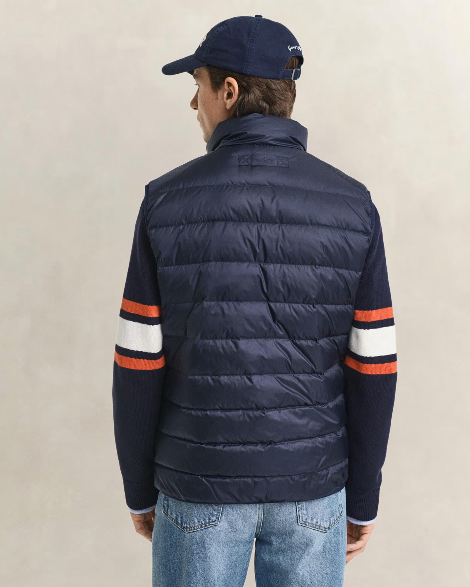 GANT Erkek Lacivert Regular Fit Dik Yaka Kaz Tüyü Yelek