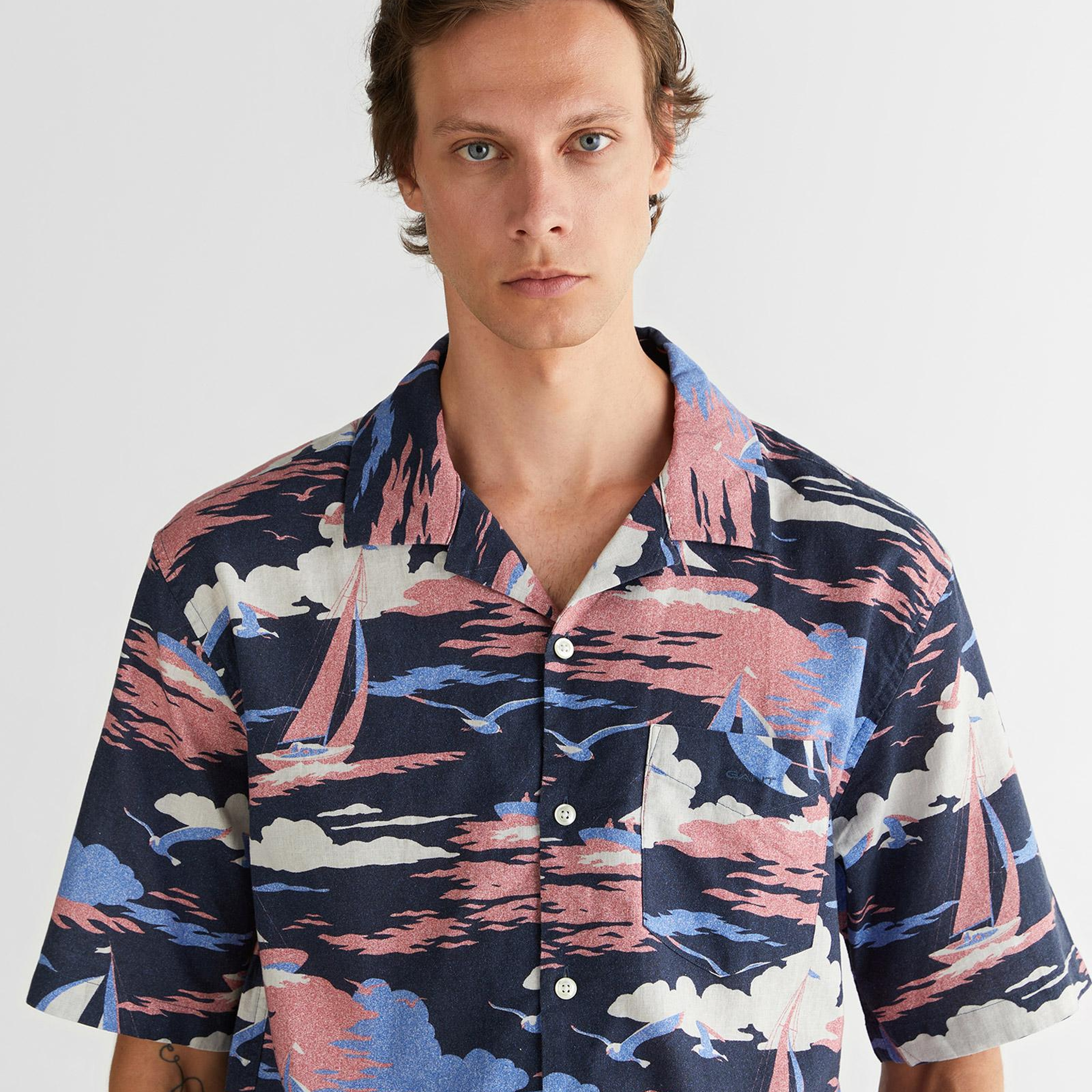 GANT Erkek Lacivert Relaxed Fit Klasik Yaka Desenli Gömlek
